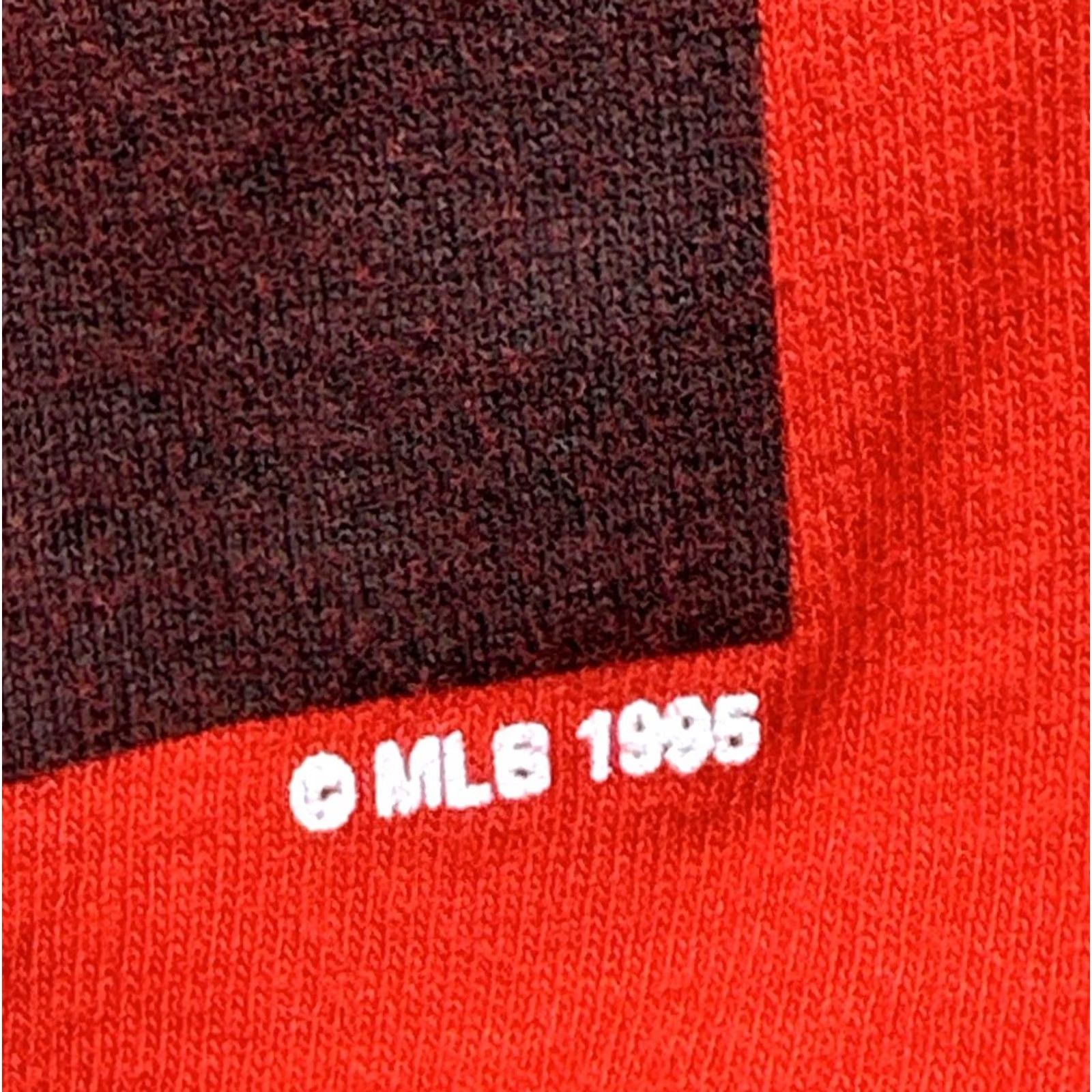 Salem Sportswear VINTAGE Cincinnati Reds T-Shirt Salem Sportswear XL Unisex Adults Red 90s Graphic Single Stitch Baseball Shirt Mens Womens Boys Girls Size US XL / EU 56 / 4 - 5 Thumbnail