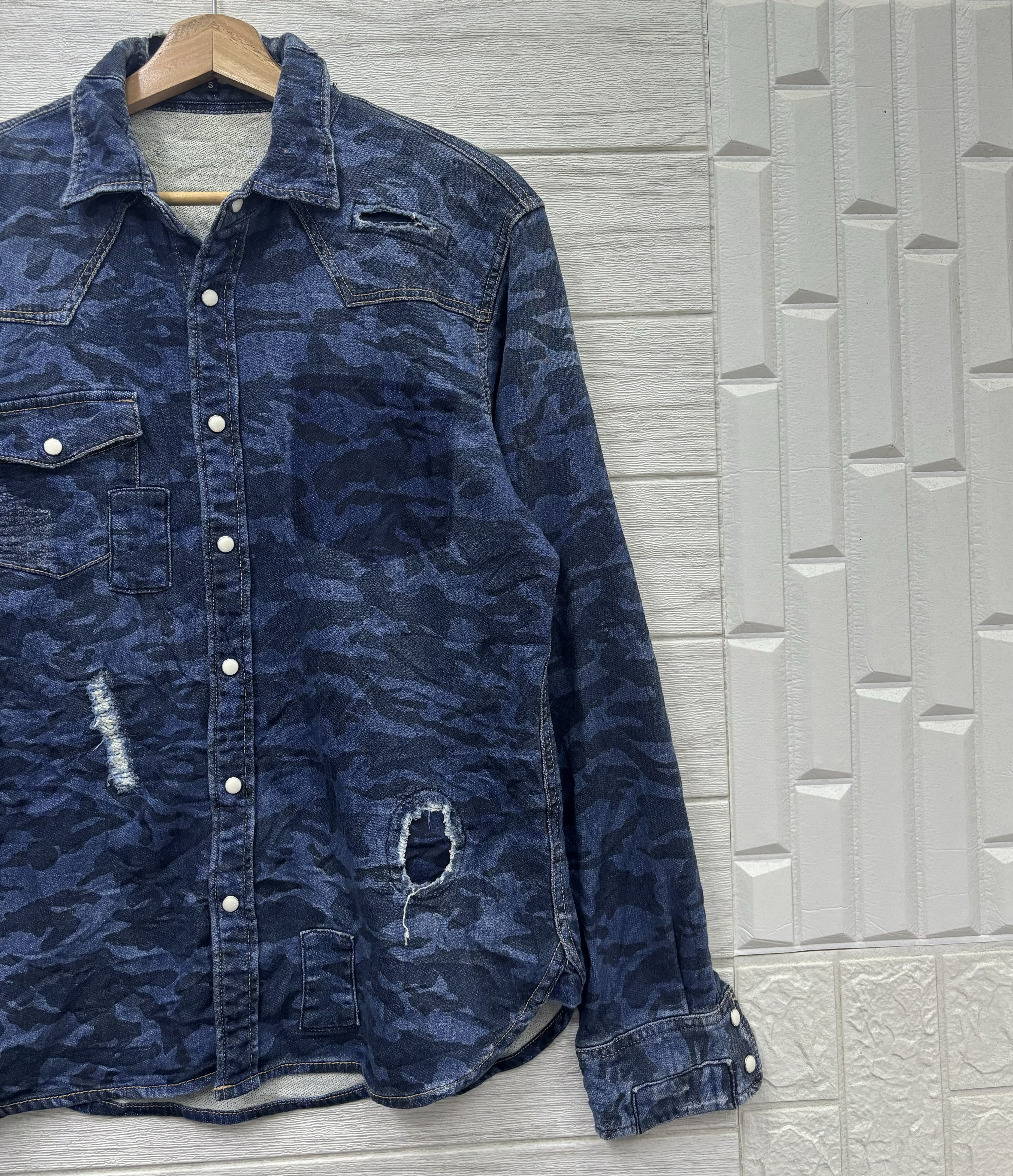 Comme des Garcons COMME DES GARCONS HOMME BORO PATCHWORK CAMO BUTTON SHIRT Size US S / EU 44-46 / 1 - 6 Thumbnail