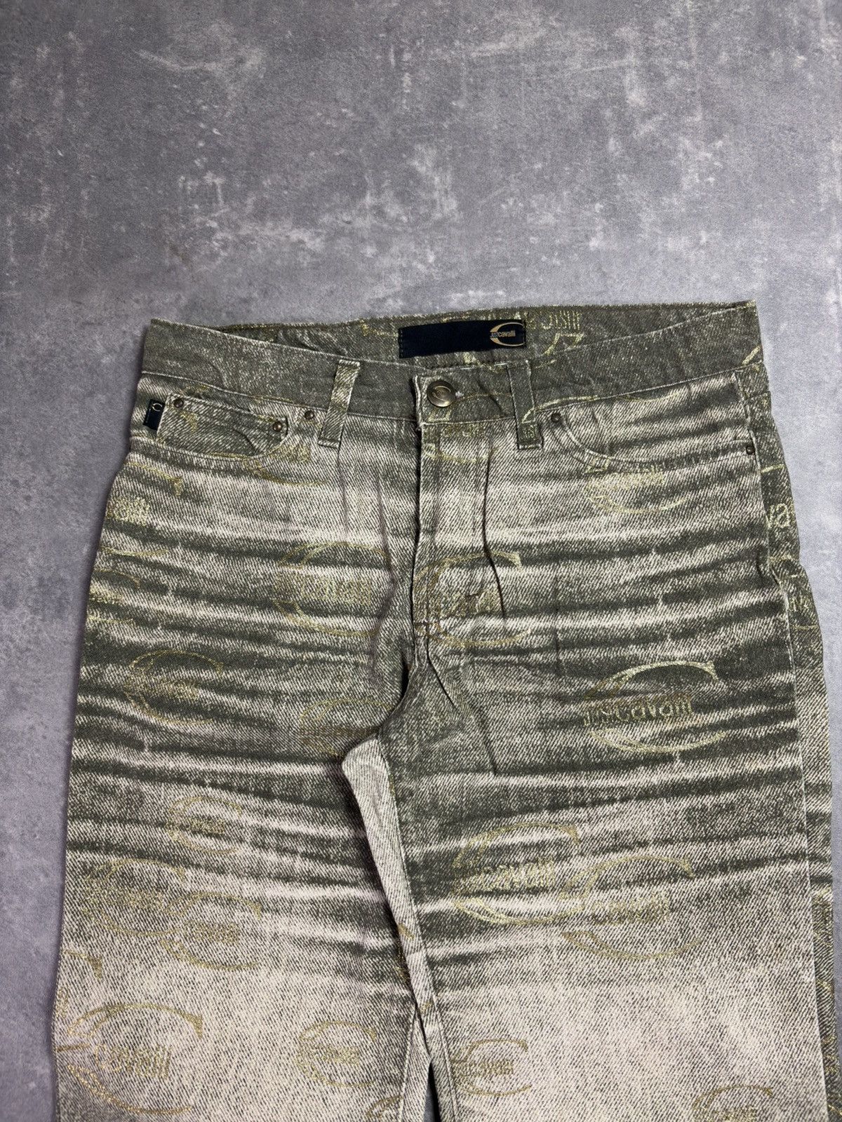 Just Cavalli 00s Just Cavalli Propaganda Multilogo Monogram Flared Jeans Size US 28 / EU 44 - 4 Thumbnail