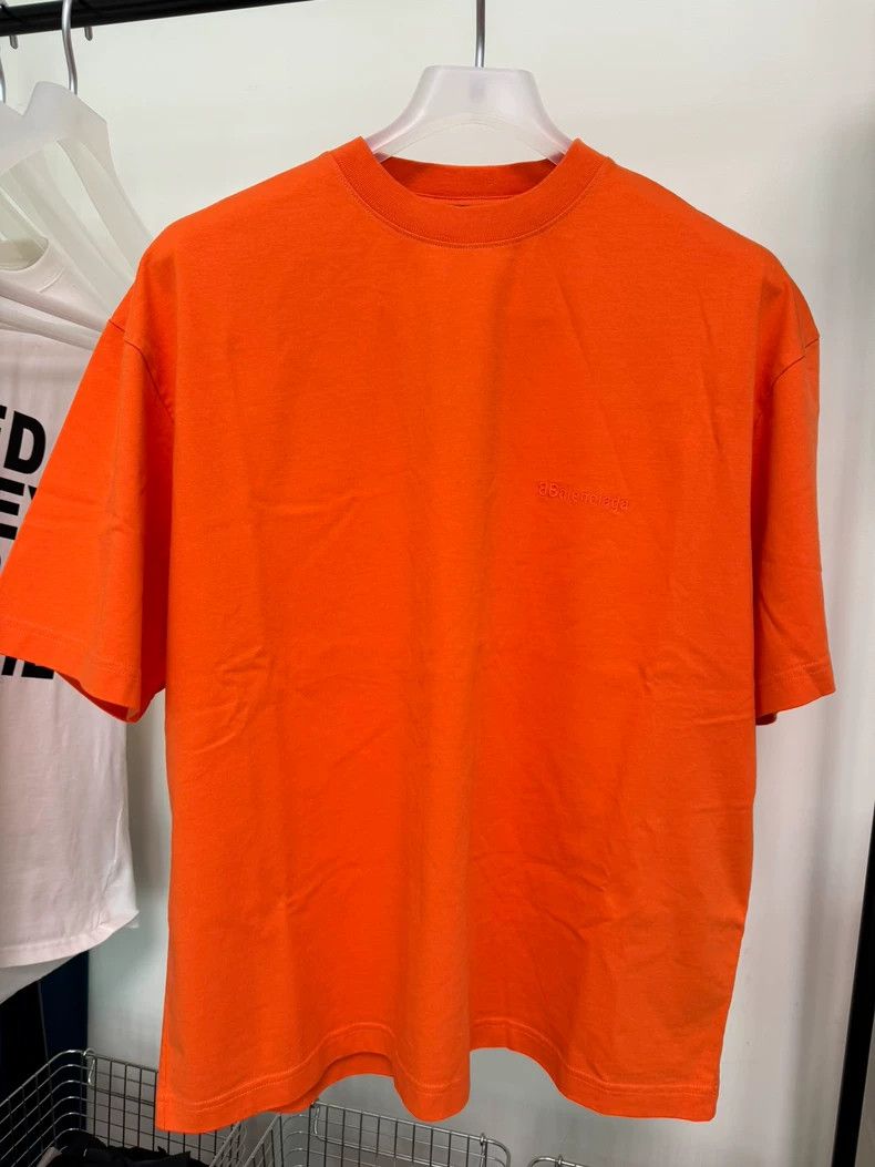 Balenciaga Balenciaga T-shirt Size US S / EU 44-46 / 1 - 7 Thumbnail