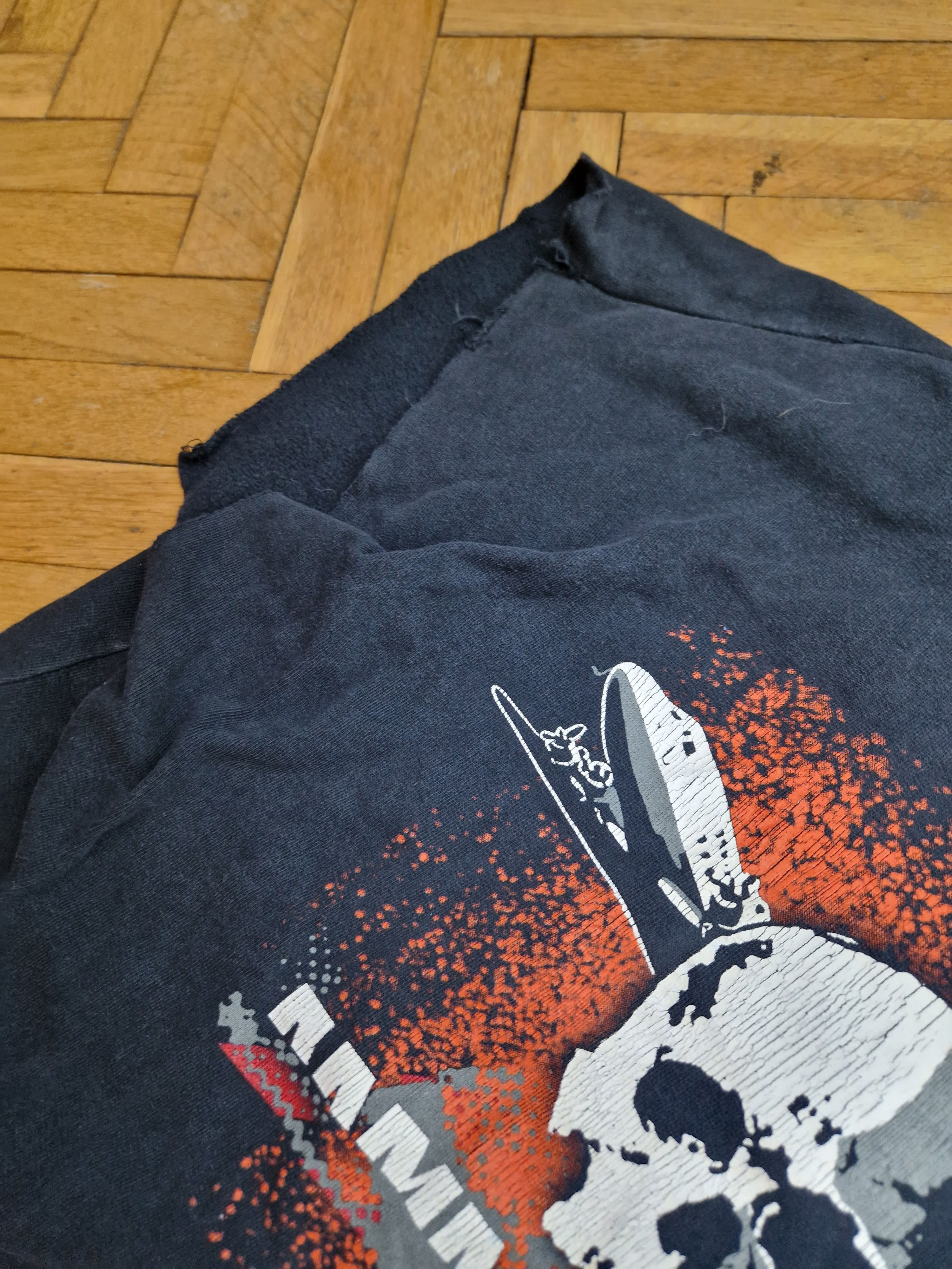 Band Tees Rammstein vintage distressed sweatshirt Size US XL / EU 56 / 4 - 3 Thumbnail
