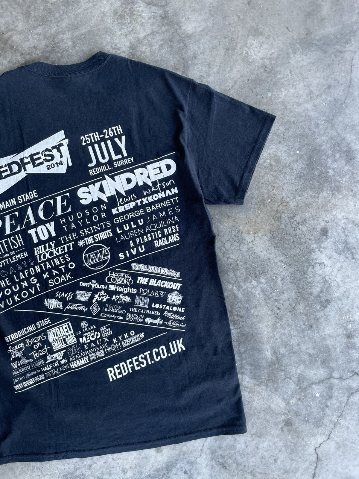 Band Tees RedFest 2014 Size US M / EU 48-50 / 2 - 6 Thumbnail
