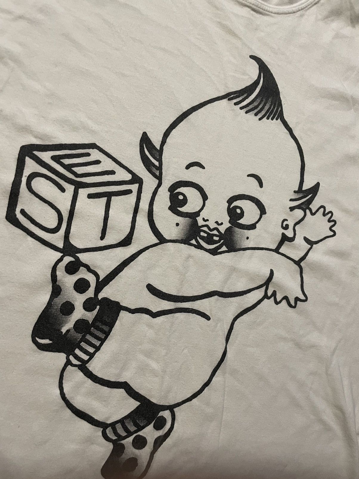 Band Tees × Vintage Devil Baby Vintage T-Shirt y2k Size US M / EU 48-50 / 2 - 2 Thumbnail