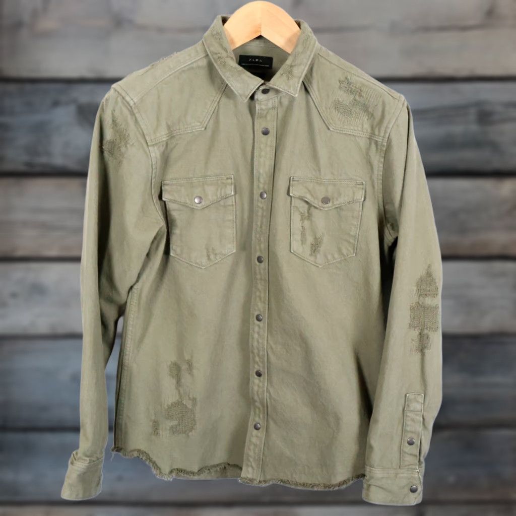 Zara Zara Distressed Denim Shirt Men Large Green Heavyweight Snap Button Western Button-Up Size US L / EU 52-54 / 3 - 1 Thumbnail