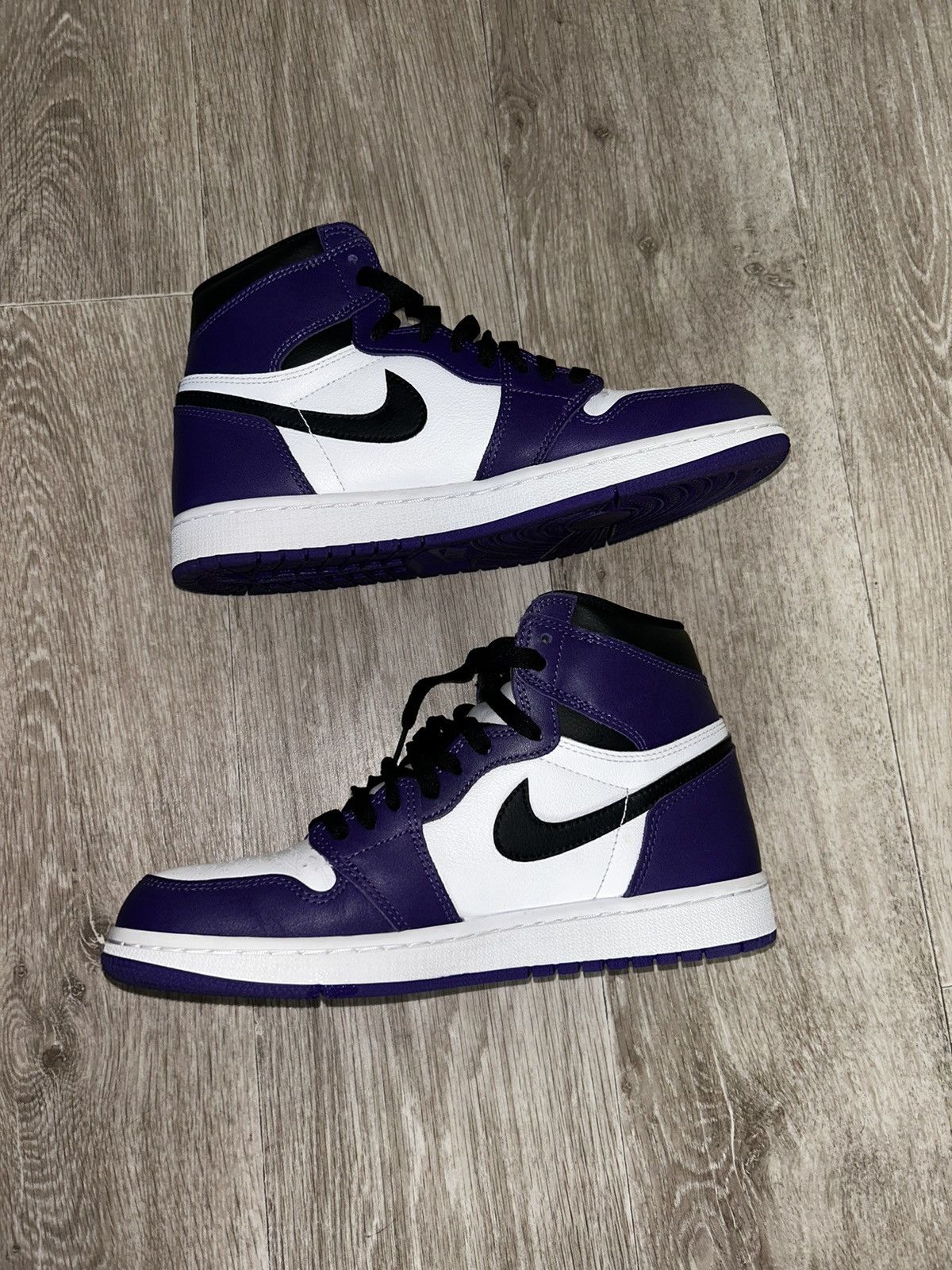 Jordan Brand × Nike Air Jordan 1 Retro High OG Court Purple Size US 8.5 / EU 41-42 - 3 Thumbnail