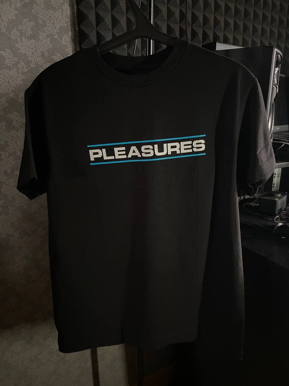 Pleasures Pleasures - Hackers Tee Size US M / EU 48-50 / 2 - 4 Thumbnail