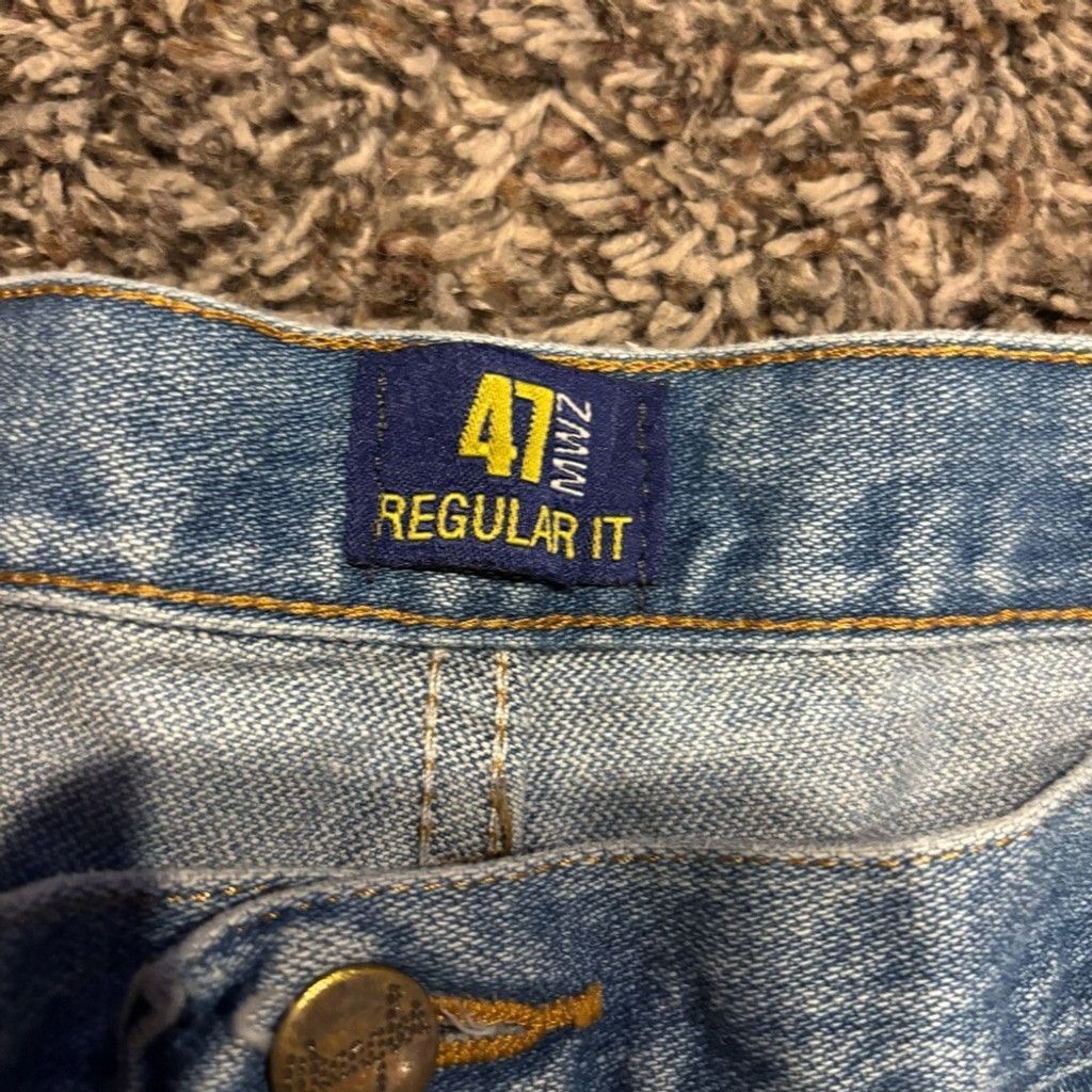 Wrangler Men’s Wrangler 47 MWZ Regular Fit Jeans Size US 42 / EU 58 - 3 Thumbnail