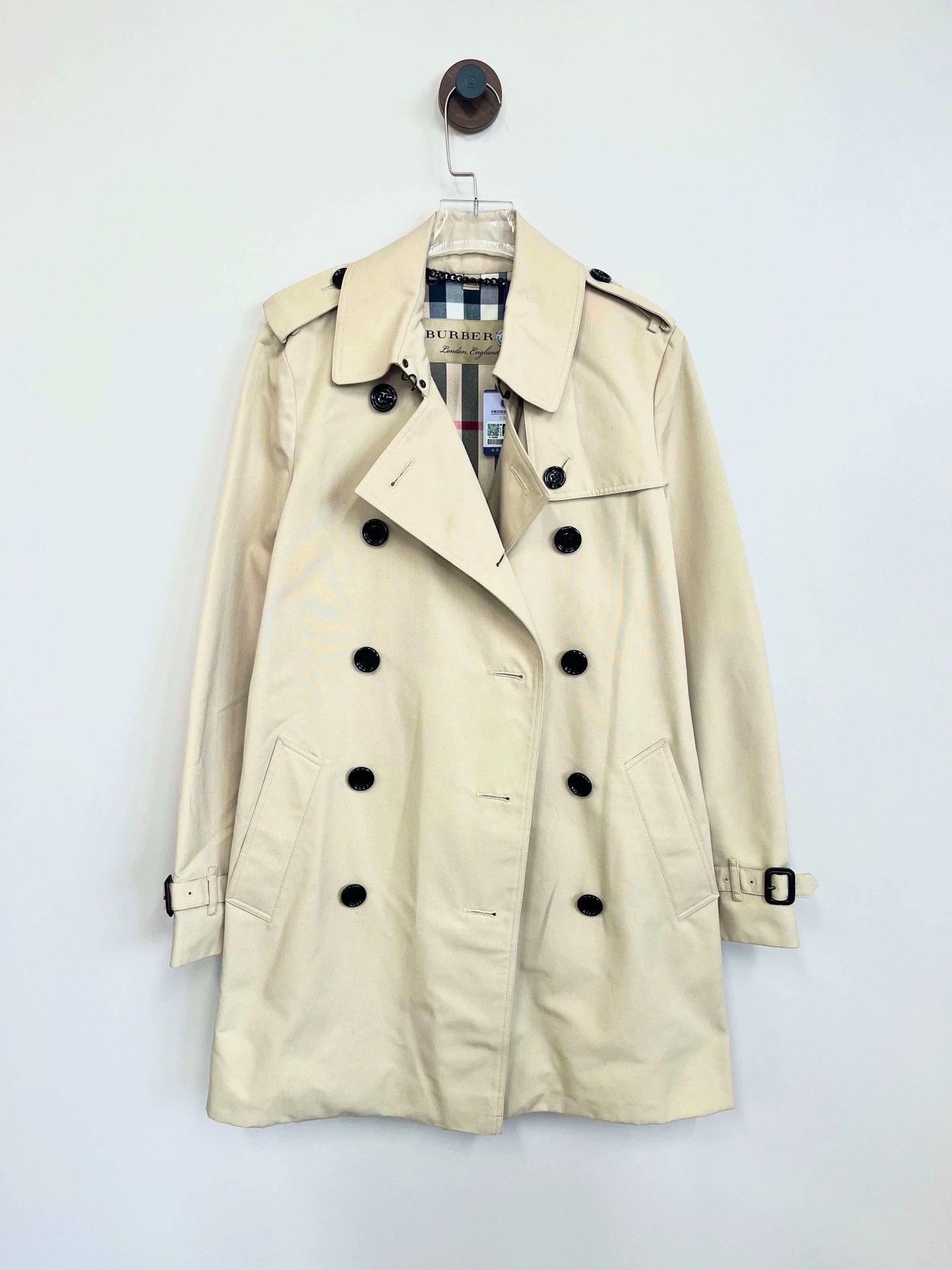 Burberry Burberry Beige Trench Coat UK6 Size US S / EU 44-46 / 1 - 1 Thumbnail