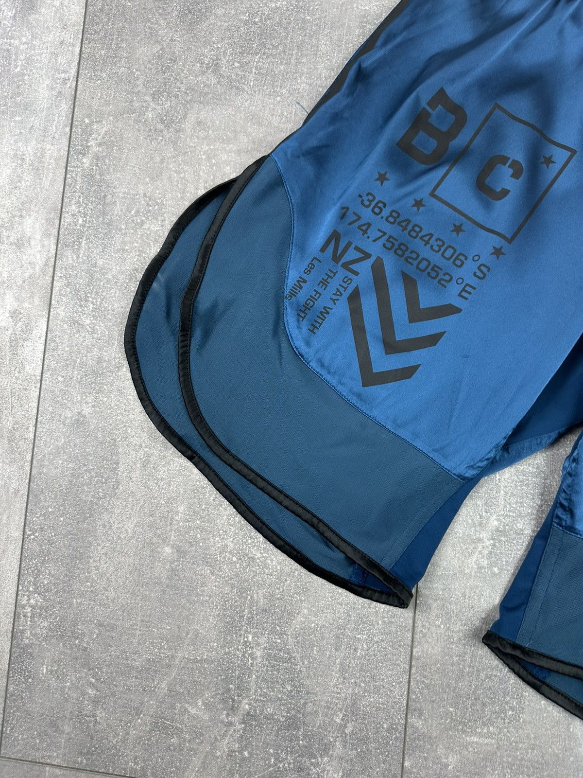 Reebok Reebok Les Mills Boxing Blue Mens Sportswear Short Size US 32 / EU 48 - 3 Thumbnail