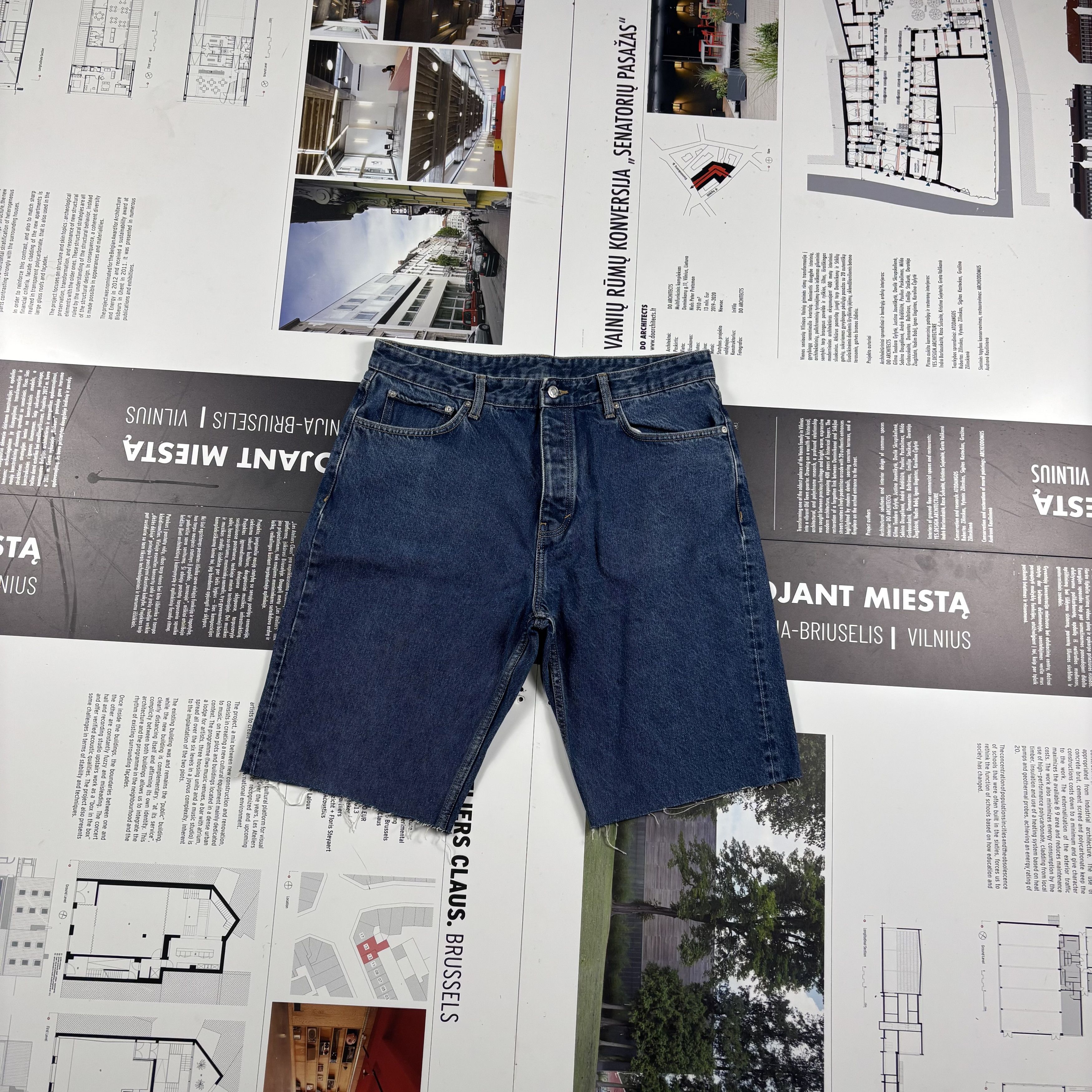 Other Denim Standards Shorts Size US 40 / EU 56 - 1 Thumbnail