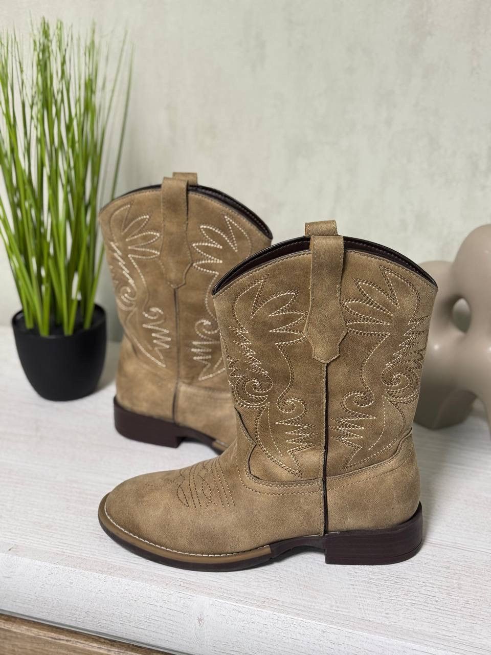 Western Rise VTG Women's suede western boots H&M Cowboy Size 37 Hype 00s Size US 7 / IT 37 - 6 Thumbnail