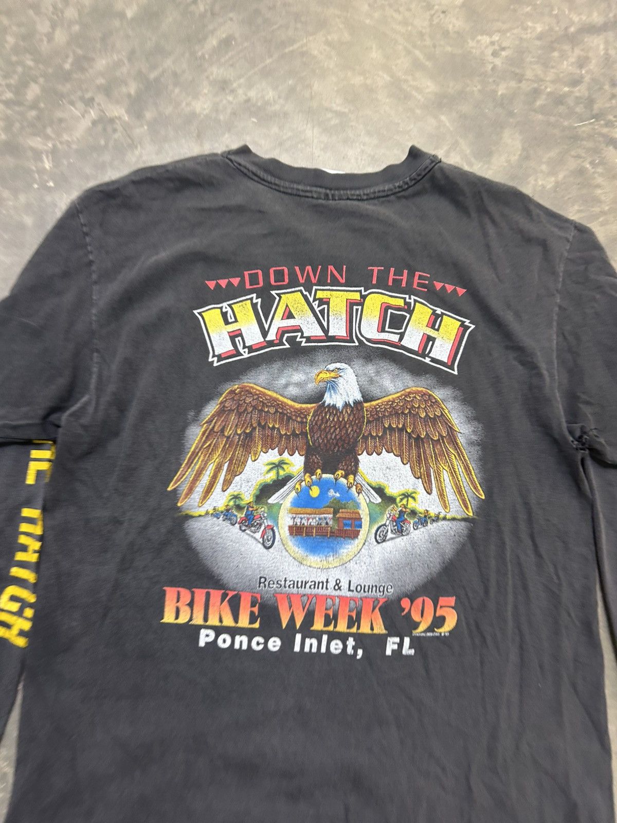Hanes × Vintage Down the hatch 1995 bike week tee Size US L / EU 52-54 / 3 - 5 Thumbnail