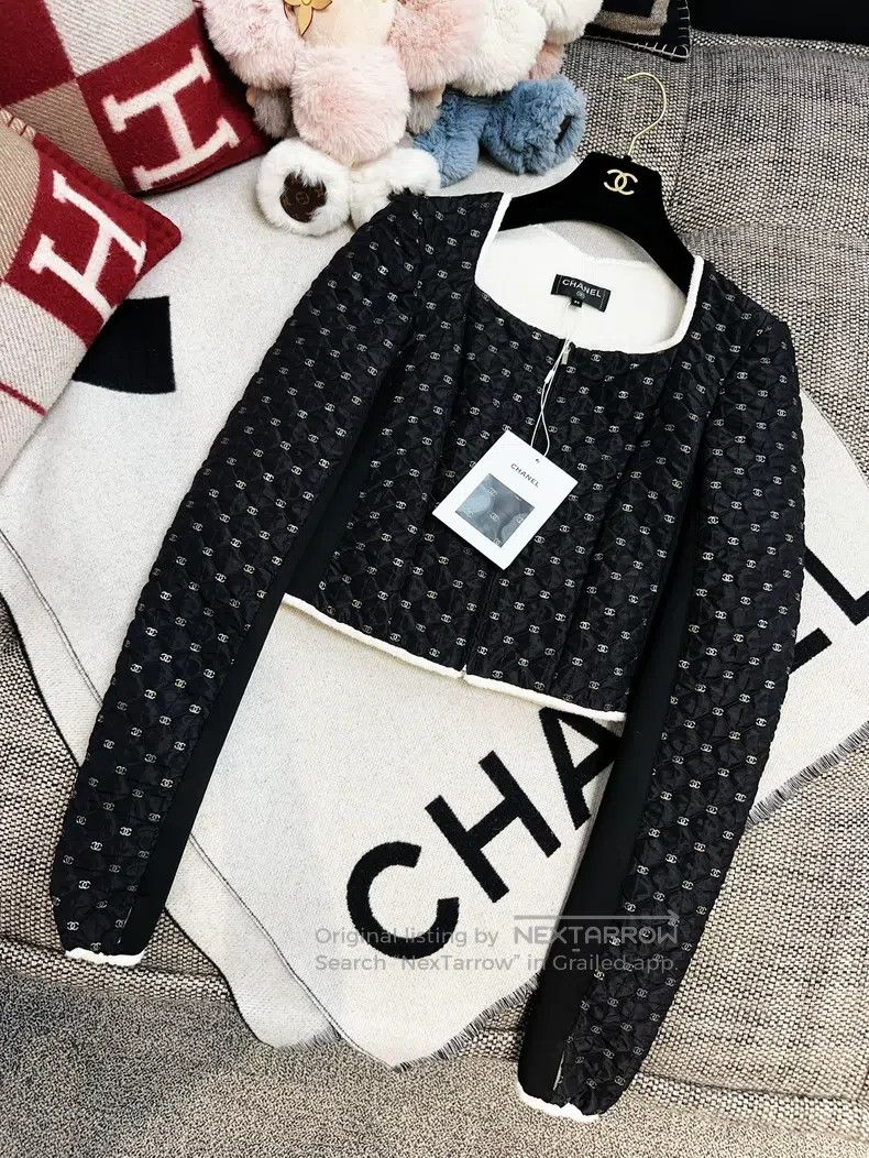 Chanel Chanel Black embroidered full-print double C square collar Size XXS / US 00 / IT 34 - 1 Thumbnail