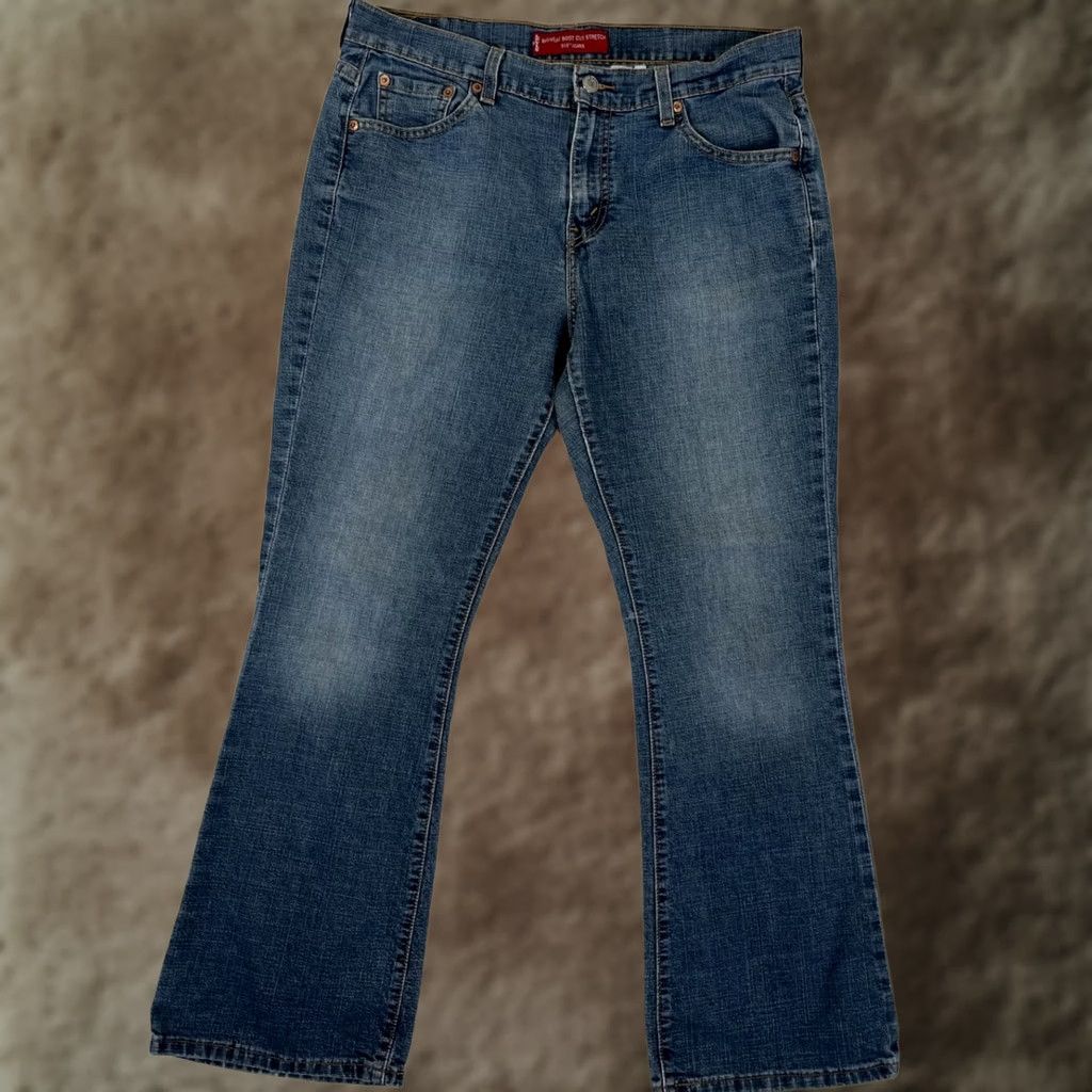 Levi's VINTAGE Levi's 515 Boot Cut Jeans Women Size 12 Denim Blue 30 In Inseam 5-Pocket Western Cowboy Y2K Mens Girls Ladies Womens Size 34" / US 12 / IT 48 - 1 Thumbnail