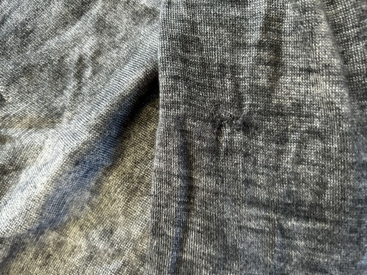 Bottega Veneta Vintage Bottega Veneta cashmire silk vneck sweater Size US L / EU 52-54 / 3 - 6 Thumbnail