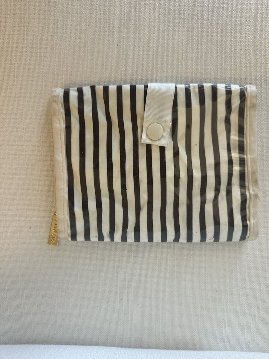 Henri Bendel HENRI BENDEL SIGNATURE STRIPE TOILETRY COSMETIC CASE Size ONE SIZE - 3 Thumbnail