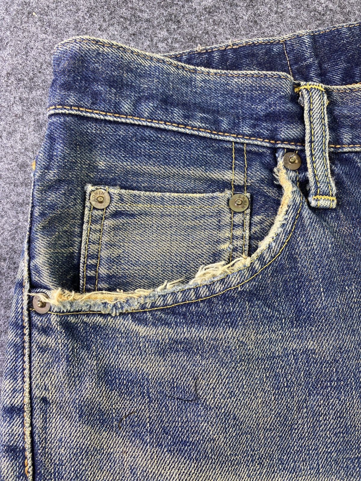 Edwin Edwin 505xx Redline Distressed Blue Wash Jeans- J868 Size US 33 - 14 Thumbnail