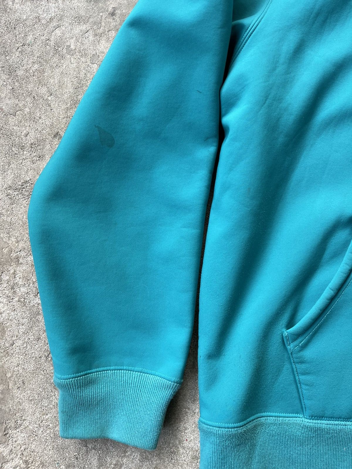 Supreme Rare Supreme Windstopper Tech Hoodie Size US L / EU 52-54 / 3 - 6 Thumbnail