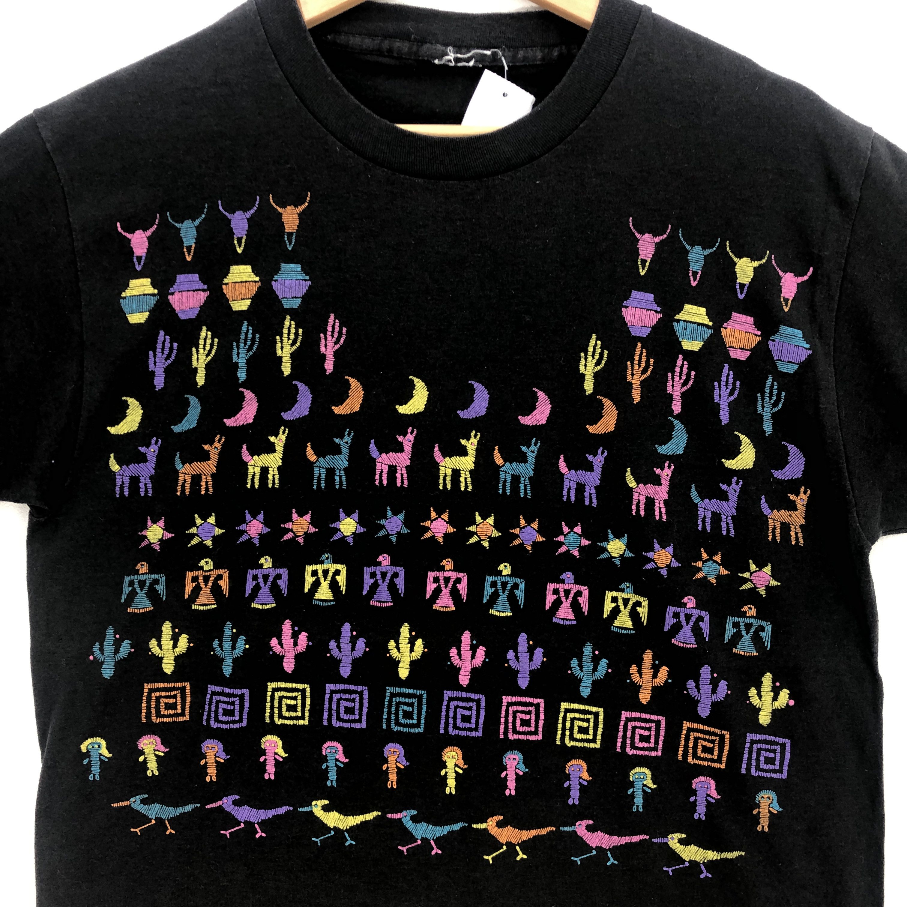 Vintage Vintage Ancient Symbol T Shirt Egypt Novelty Crewneck Tee Size US M / EU 48-50 / 2 - 3 Thumbnail