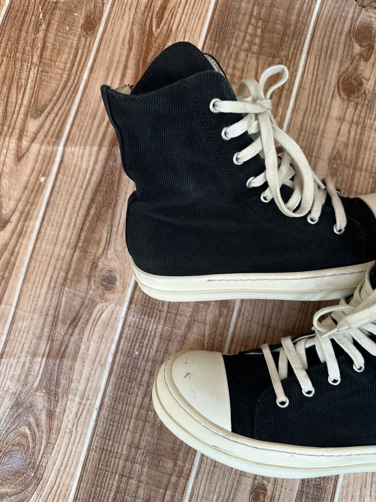 Rick Owens Rick Owens DRKSHDW Canvas Ramones Black Milk Low tops Size US 8.5 / IT 38.5 - 10 Thumbnail