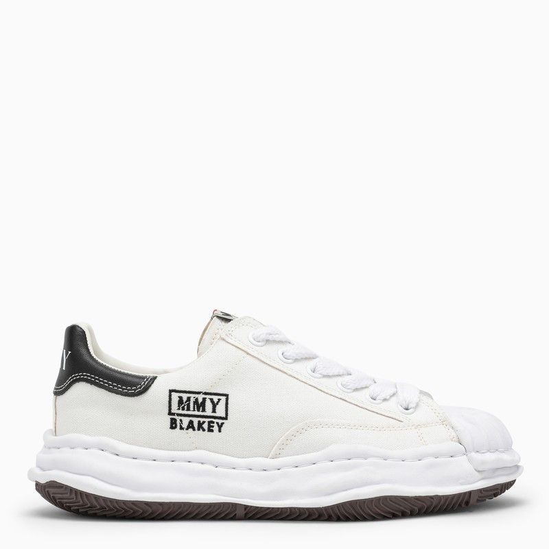 image of Maison Mihara Yasuhiro White Canvas Blakey Low-Top Sneakers, Men's (Size 7)