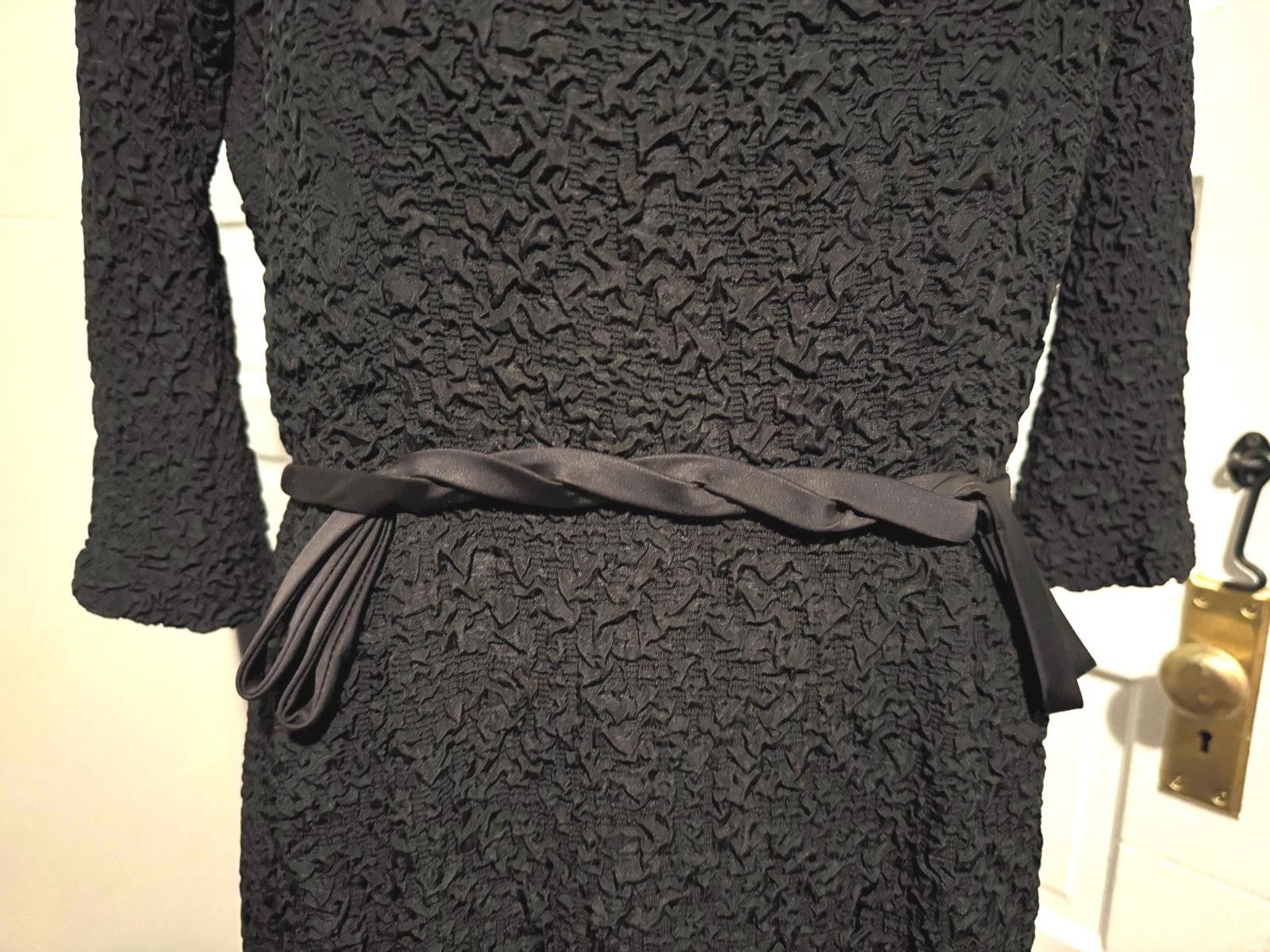 Designer True Vintage 1950s Elegant Black Textured Dress P2P 21” w33” Size L / US 10 / IT 46 - 7 Thumbnail