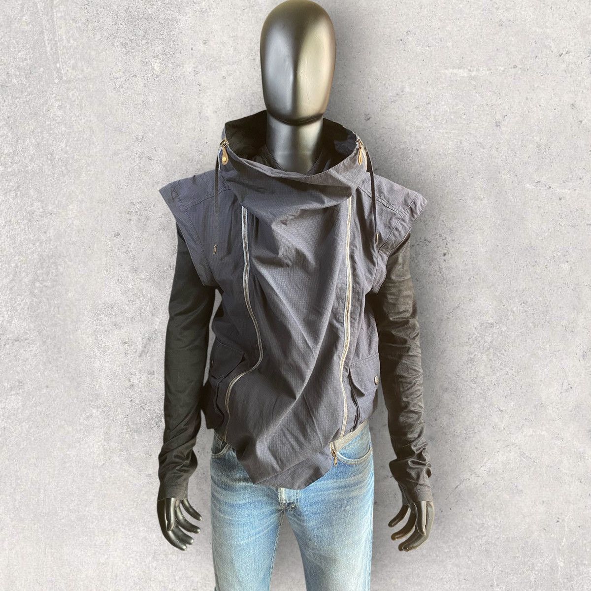 Vivienne Westwood Vivienne Westwood Double Zip Asymmetric Vest Size US M / EU 48-50 / 2 - 5 Thumbnail