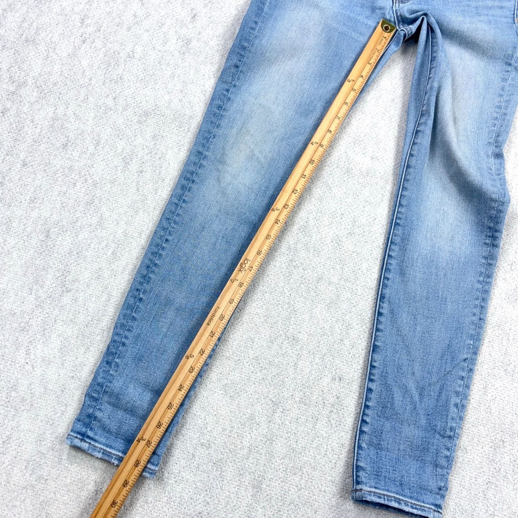 American Eagle Outfitters American Eagle Outfitters Jegging Jeans Women 8 Mid Rise Light Wash Distressed 5-Pocket Denim Pants Size 30" / US 8 / IT 44 - 7 Thumbnail