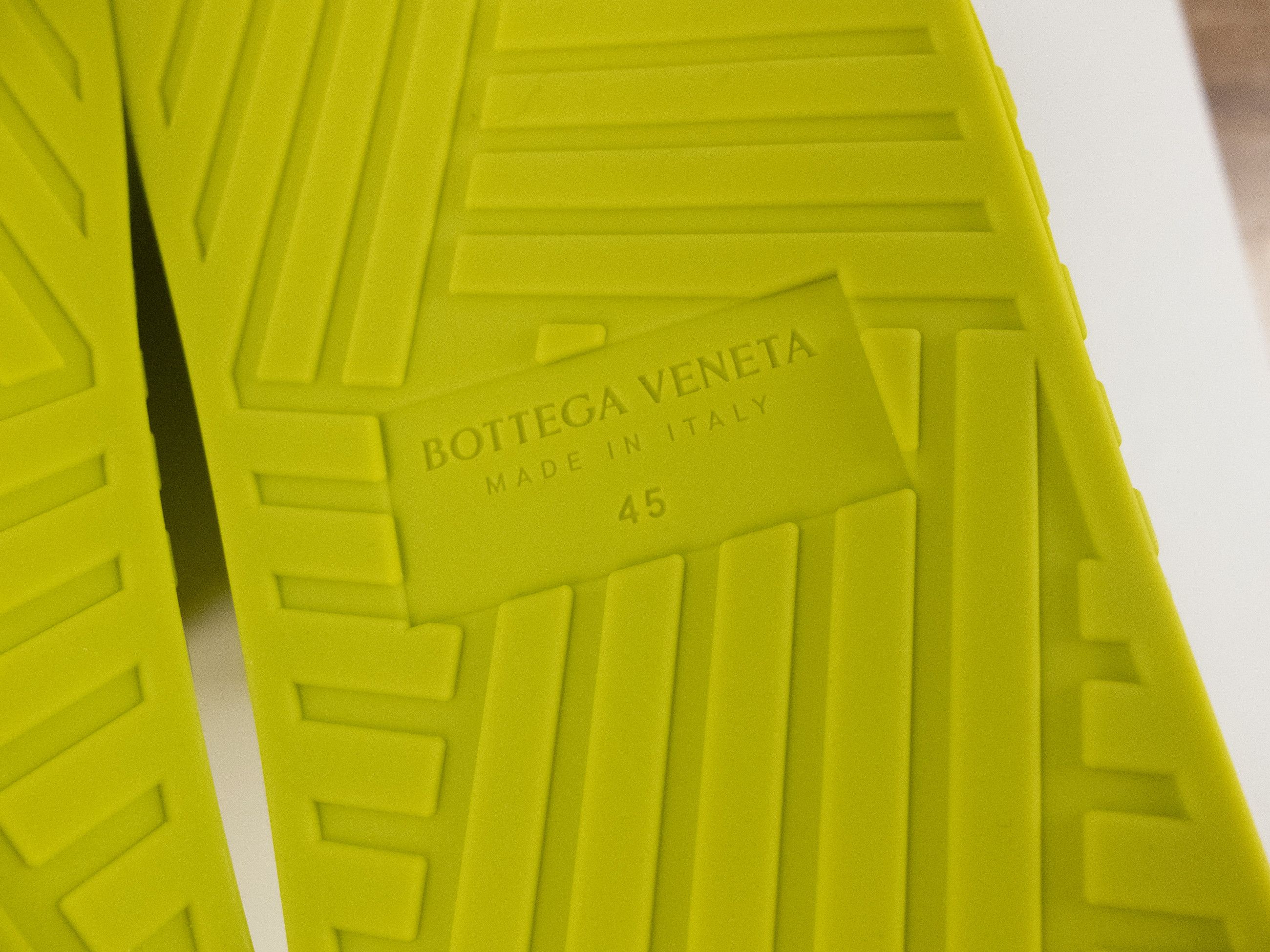 Bottega Veneta BOTTEGA VENETA Slides kiwi green rubber slide sandals 12 45 Size US 12 / EU 45 - 7 Thumbnail