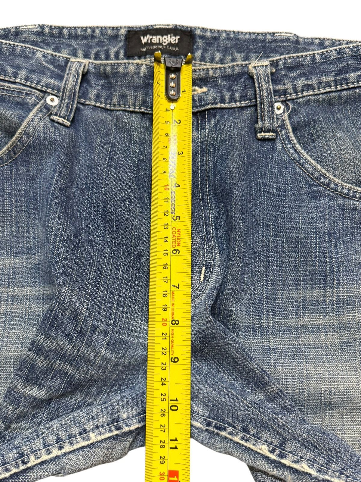 Wrangler Vintage 90s Wrangler Blue Faded Wash Wide Leg Bootcuts Jeans Size US 36 / EU 52 - 14 Thumbnail