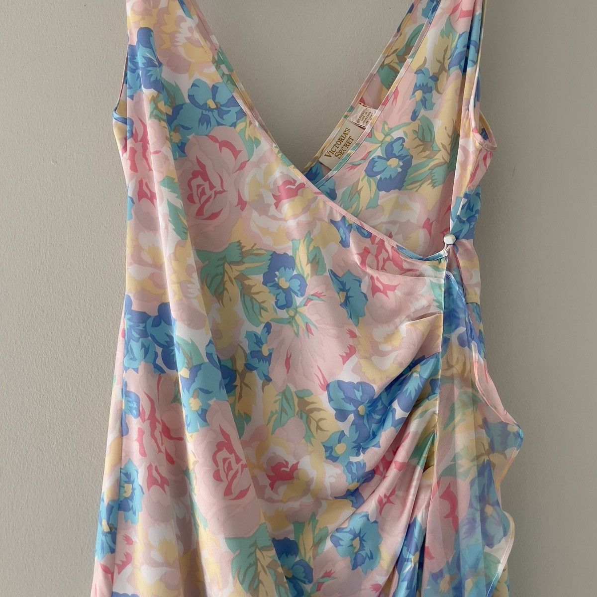 Victoria's Secret × Vintage Vintage 1990's Floral Satin Nightgown (S-M) Size S / US 4 / IT 40 - 8 Thumbnail