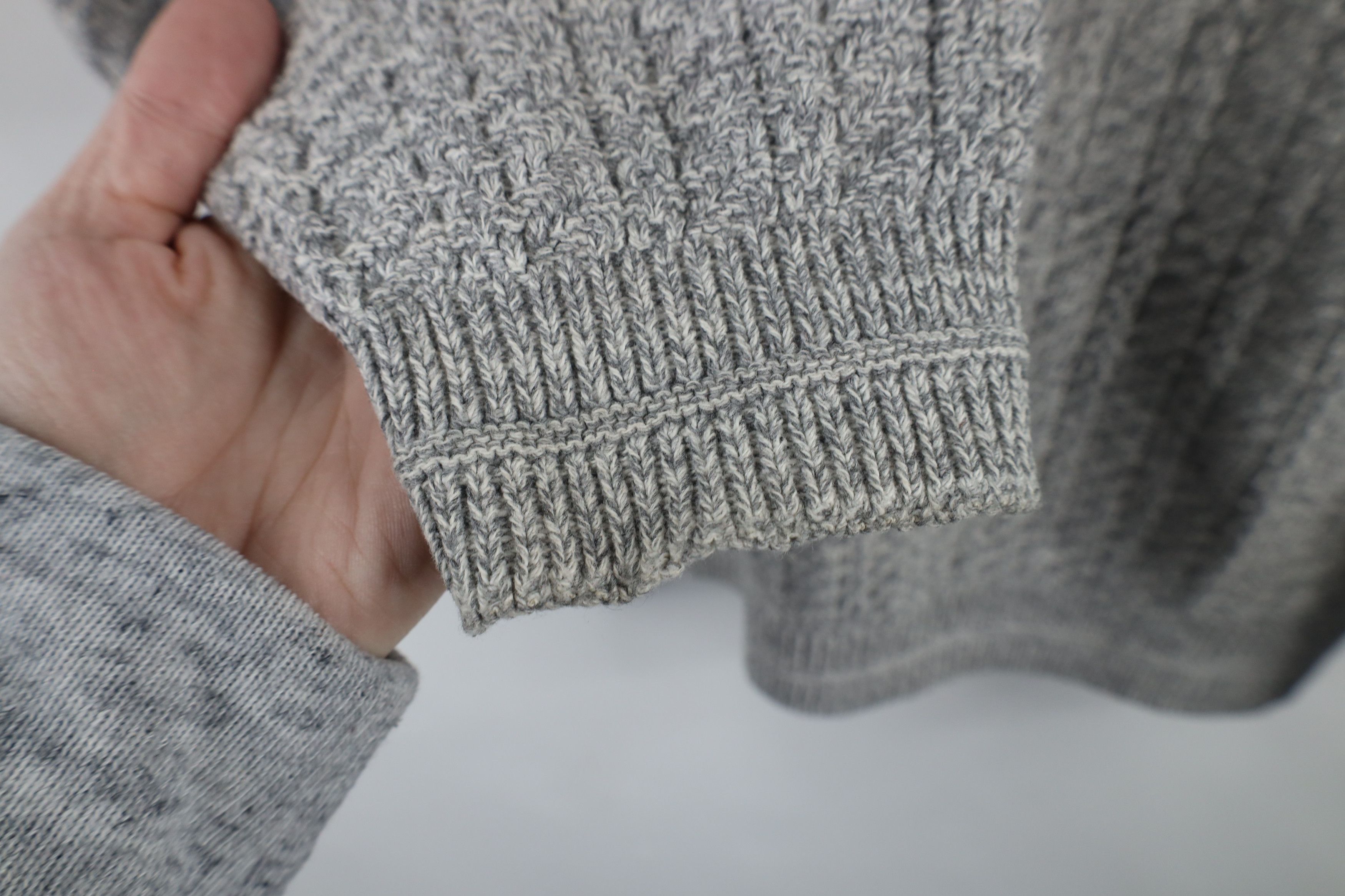 Vintage Vintage 90s Streetwear Framed Textured Knit Sweater Gray Size US M / EU 48-50 / 2 - 5 Thumbnail
