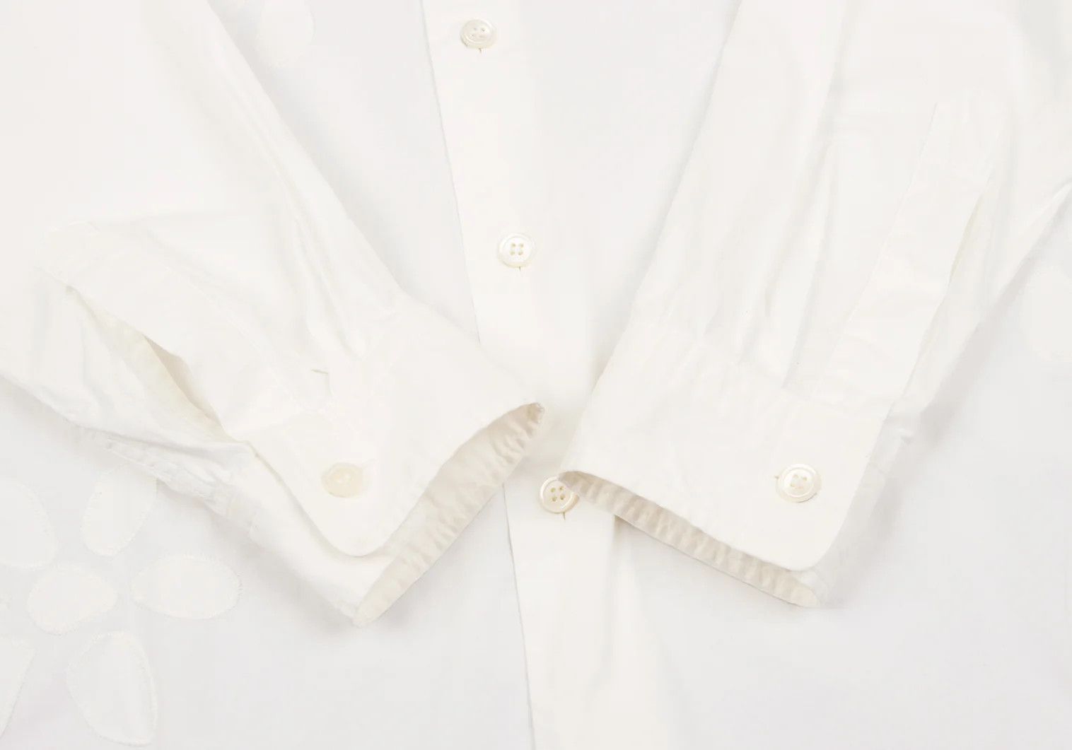 Issey Miyake Front Flower Patch Design Long Sleeve Shirt Off White Size US S / EU 44-46 / 1 - 8 Thumbnail