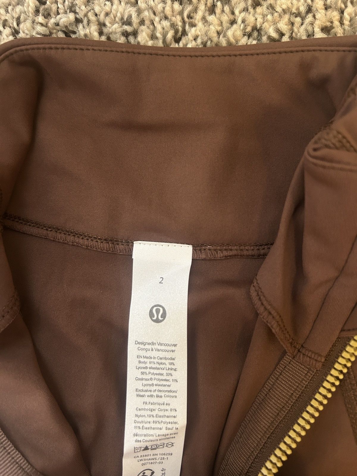 Lululemon Cropped Jacket & Leggings Size XS / US 0-2 / IT 36-38 - 4 Thumbnail