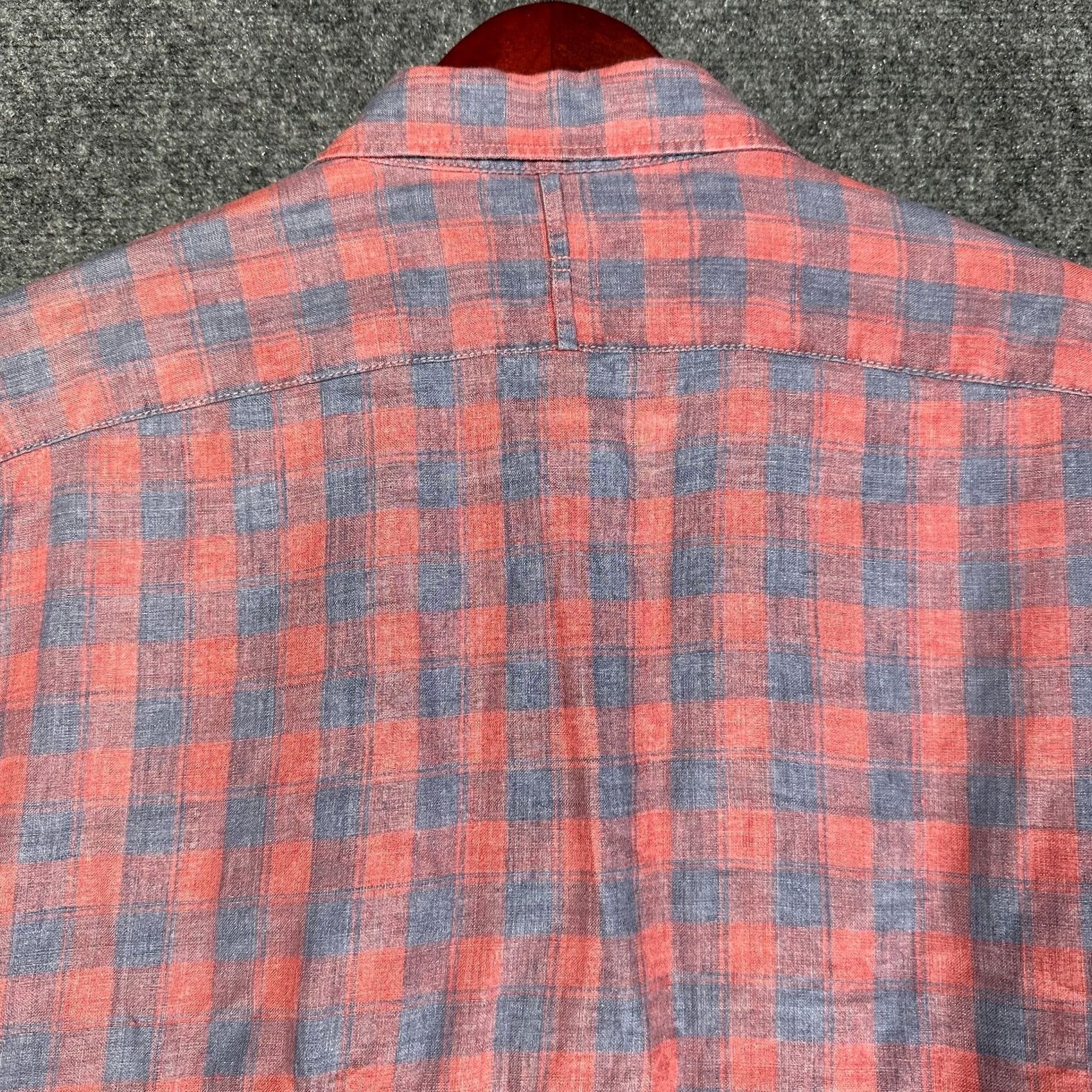 Banana Republic Banana Republic Shirt Mens L Camden Fit Red Blue Linen Check Button Down Shirt Size US L / EU 52-54 / 3 - 8 Thumbnail