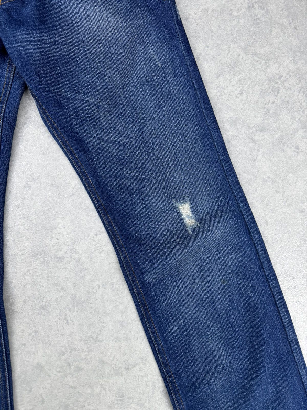 Versace Jeans Couture VJC Versace Jeans Couture Distressed Blue Denim Jeans Size US 31 - 3 Thumbnail