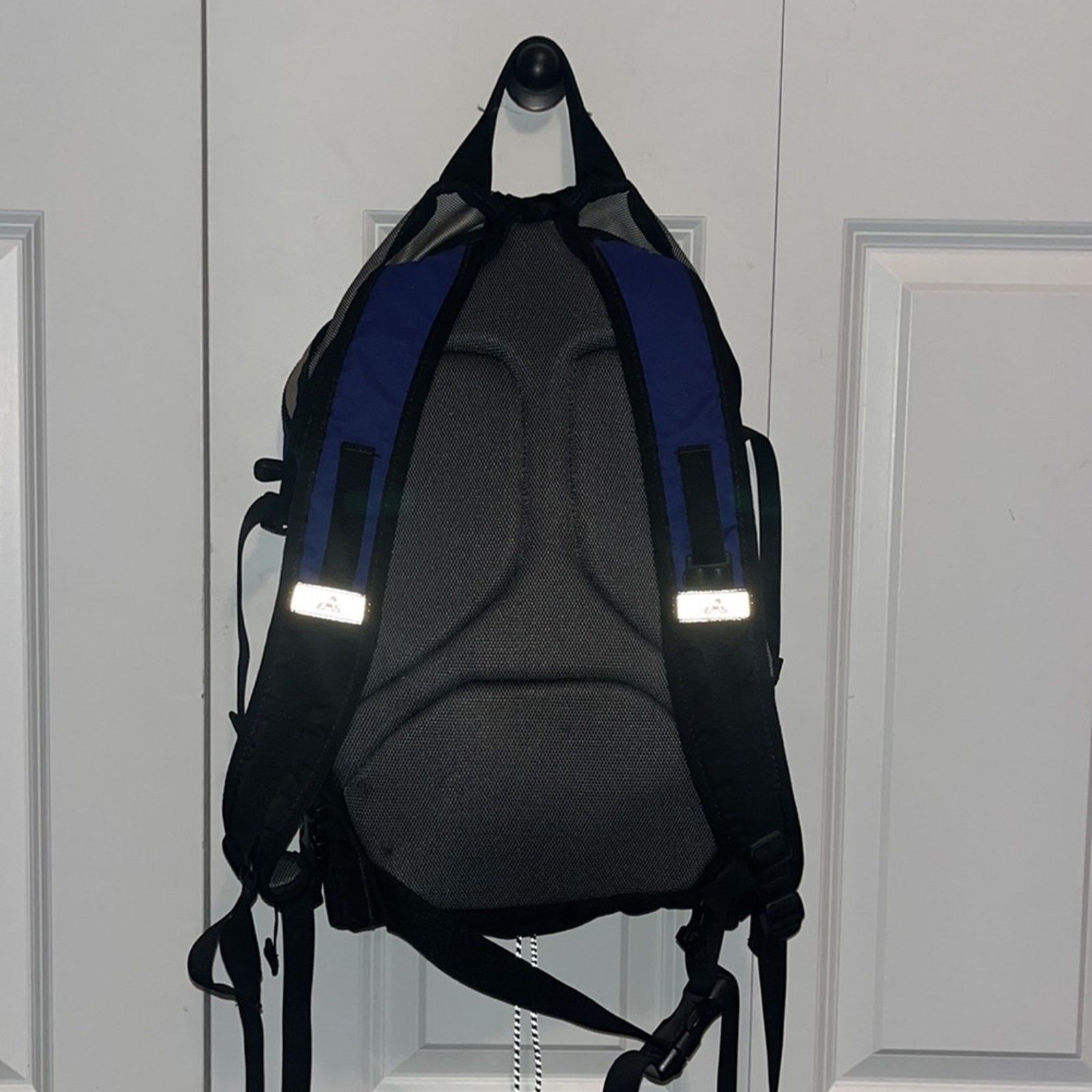 Eastern Mountain Sports Eastern Mountain Sports Waterslide Backpack Camelback EMS Size ONE SIZE - 3 Thumbnail