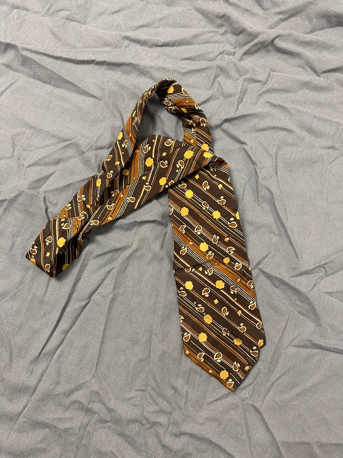 Pre-owned Givenchy Vintage  Ties In Brown