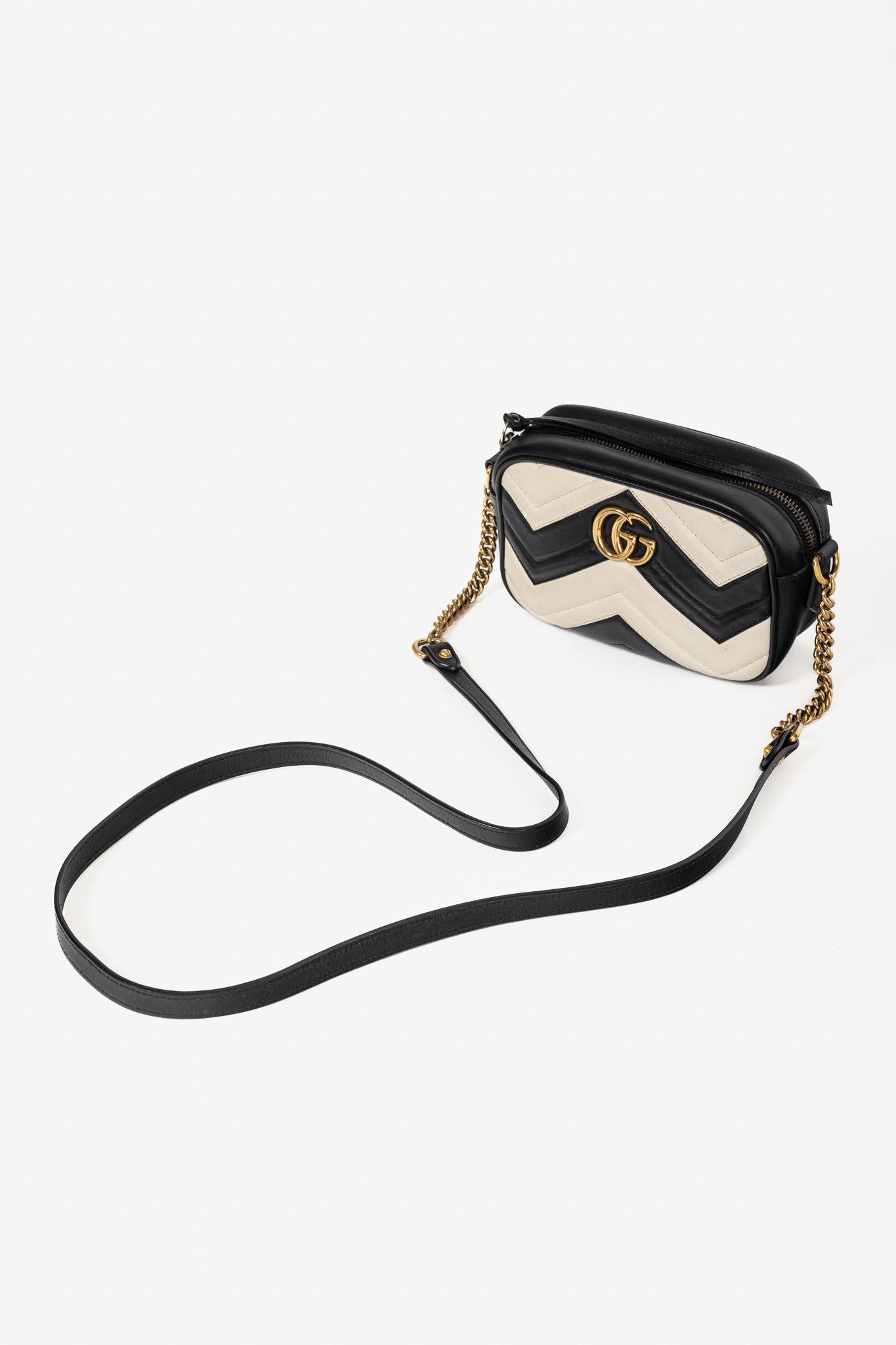 Gucci Gucci GG Marmont Black & Creme Chevron Mini Camera Bag Size ONE SIZE - 6 Thumbnail