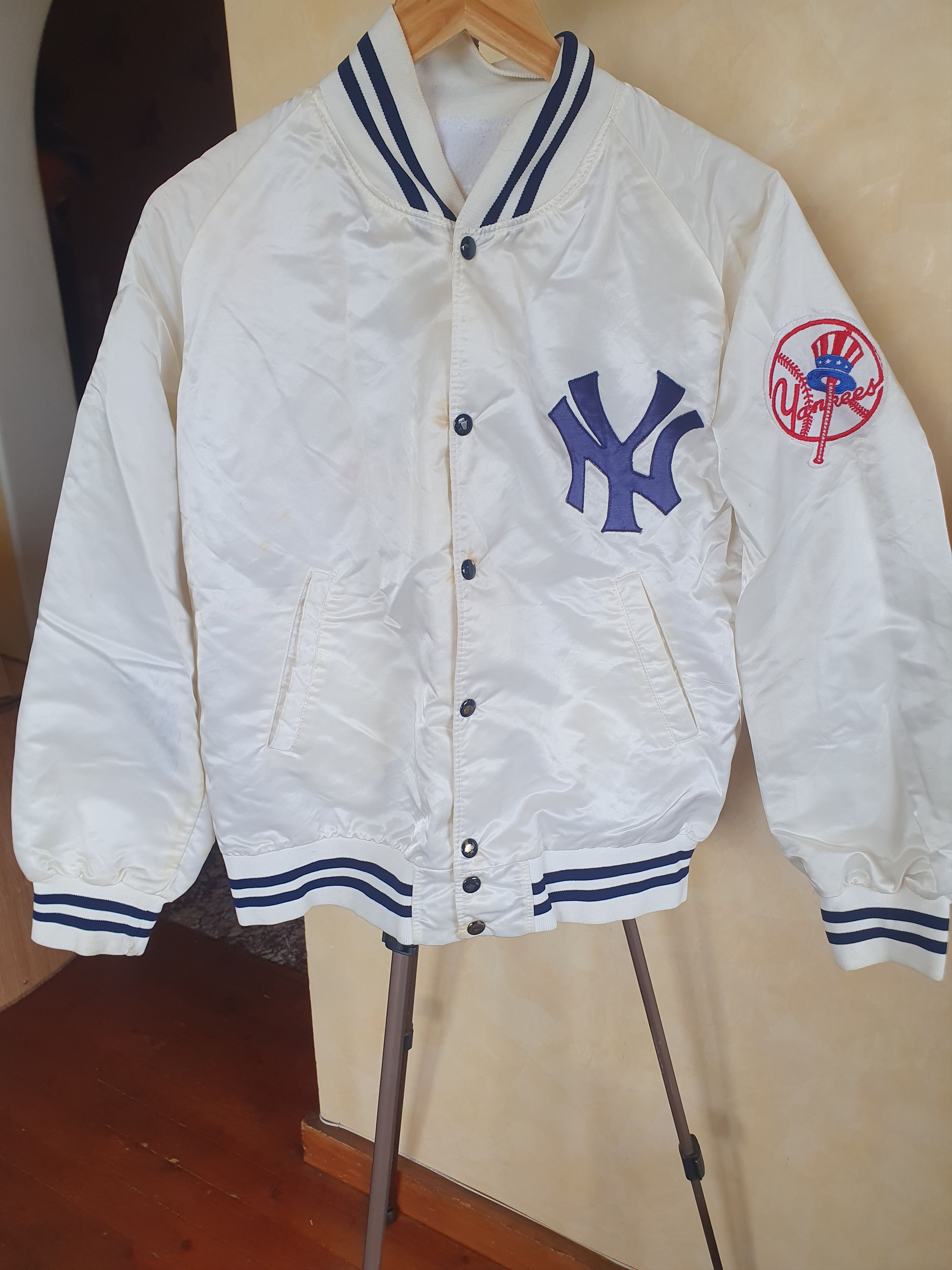 Vintage New York Yankees Vintage Satin Bomber Jacket sz L Size US L / EU 52-54 / 3 - 3 Thumbnail