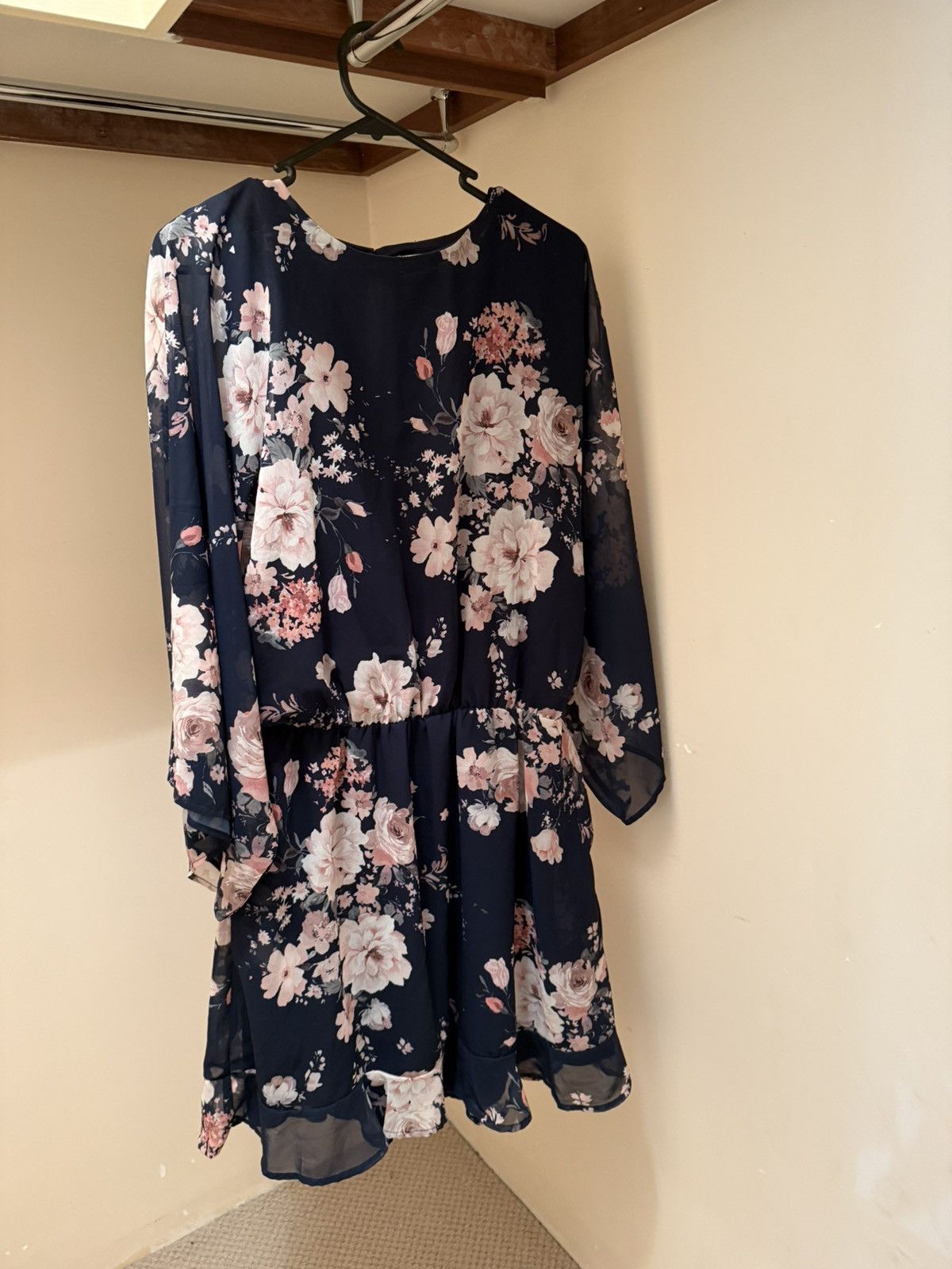 Other corraine flowly floral dress Size M / US 6-8 / IT 42-44 - 1 Thumbnail