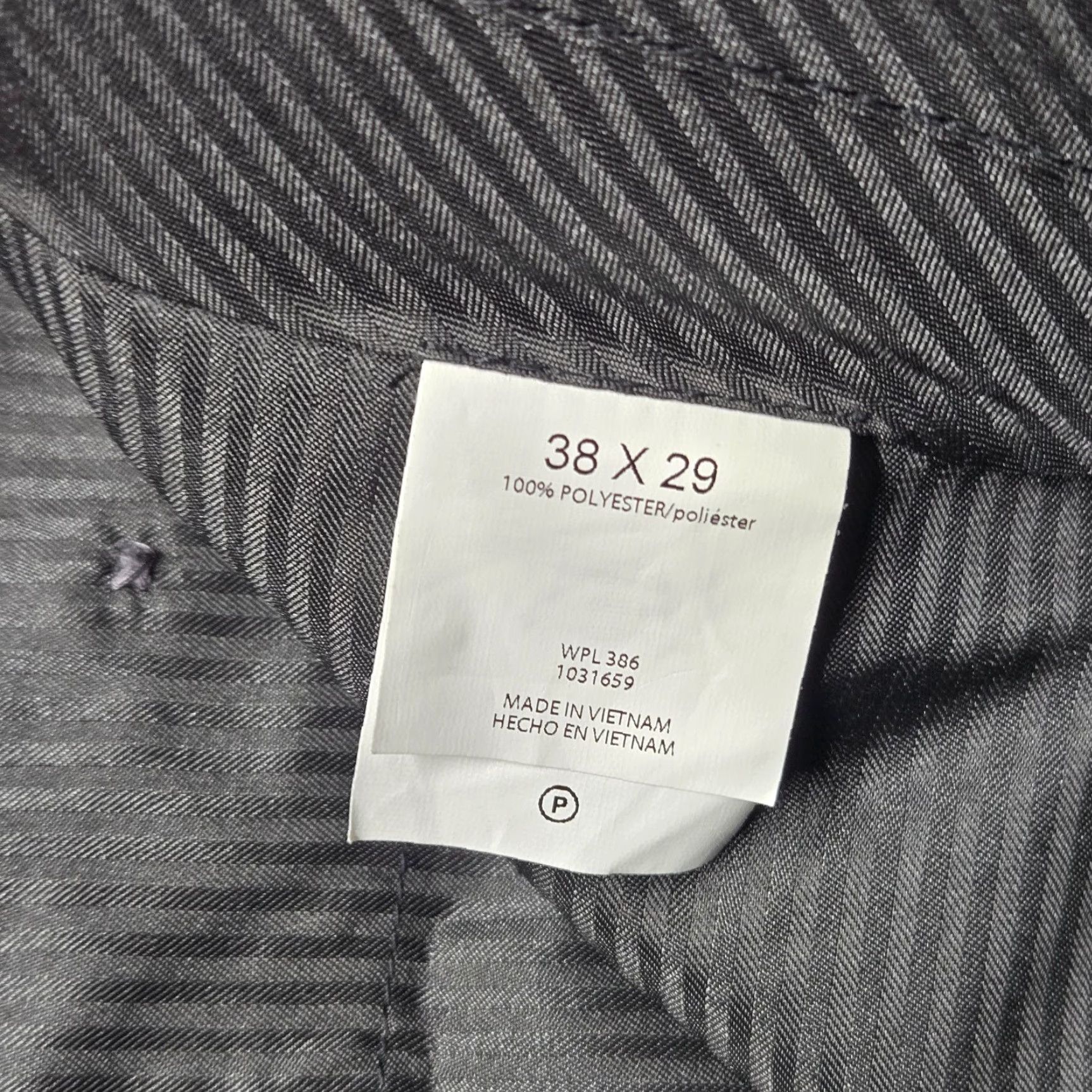 Haggar Haggar Pants Gray Tailored Fit Flat Front Dress Adult Men's Size 38 Inseam 29 Brand: Haggar Fit: Regular Size US 38 / EU 54 - 3 Thumbnail