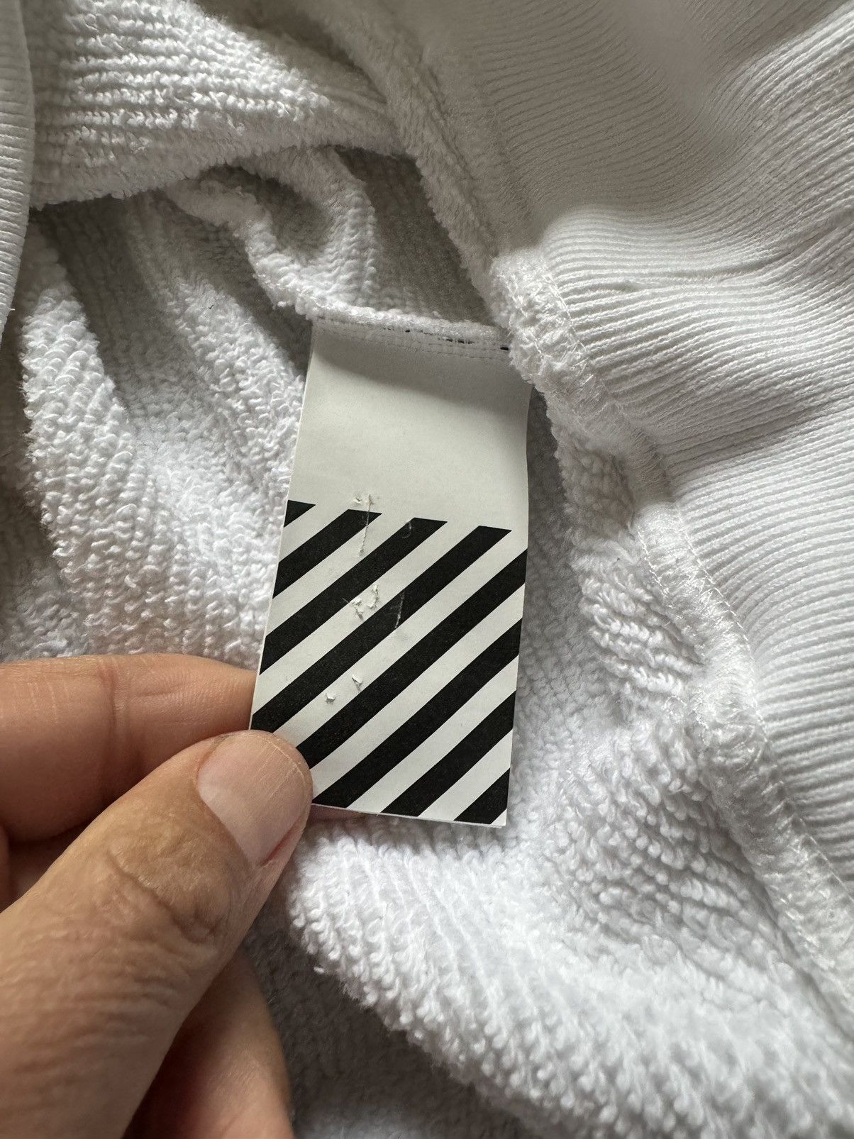 Off-White OFF-WHITE hoodie STUDY real tape measurements in photos Size US S / EU 44-46 / 1 - 13 Thumbnail