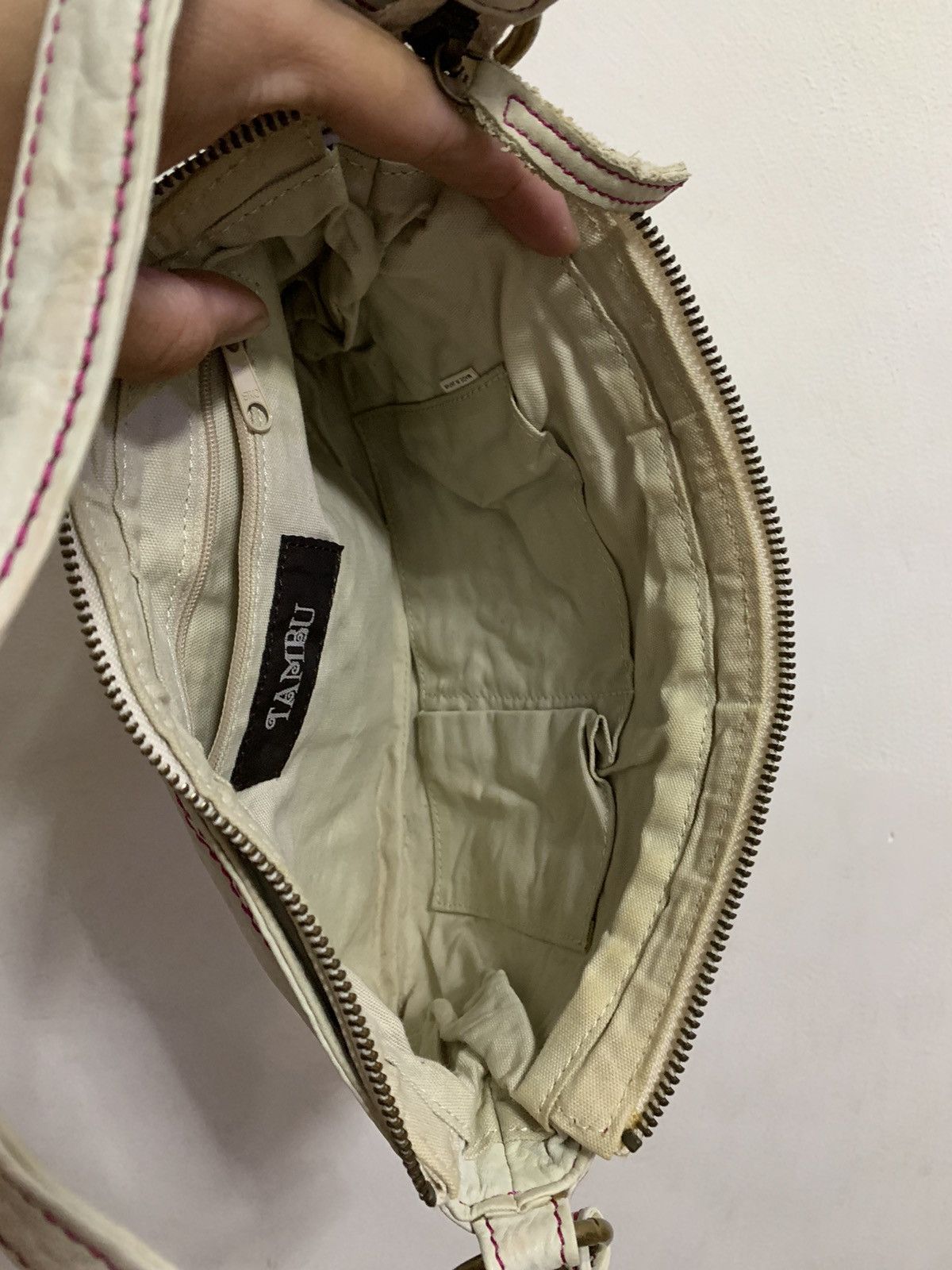 Japanese Brand Tambu Leather Shoulder Bag Minami Size ONE SIZE - 6 Thumbnail