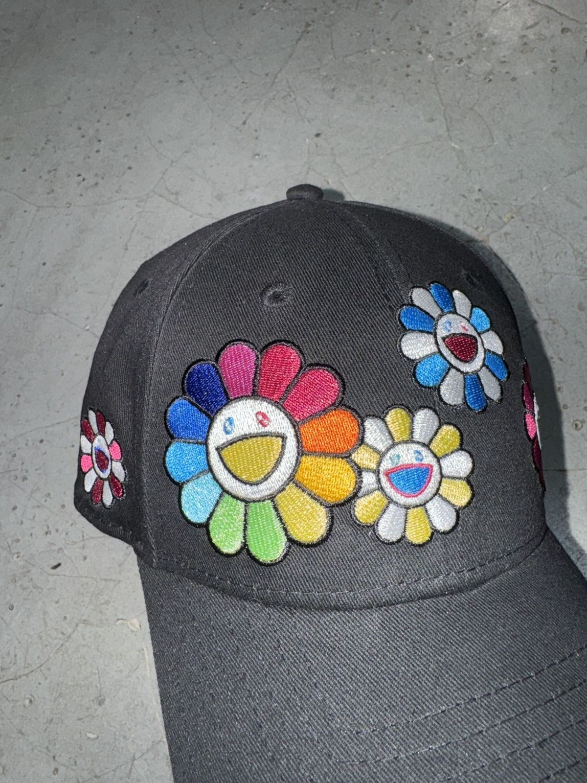 New Era × Takashi Murakami New Era x Takashi Murakami Flower Allover Cloth Strap Hat Size ONE SIZE - 7 Thumbnail