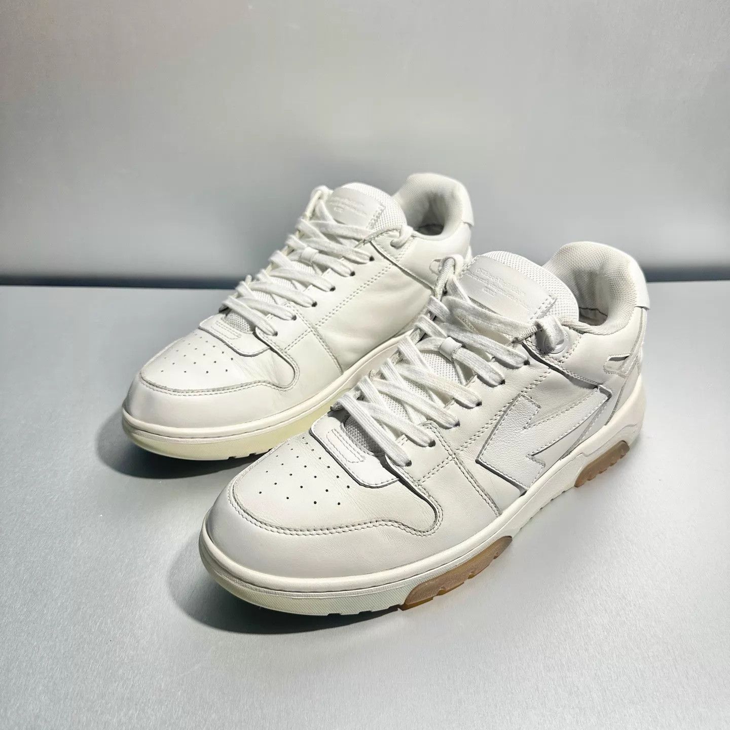 Off-White Off-White pure white low-top sneakers 44 EU like new Size US 11 / EU 44 - 1 Thumbnail