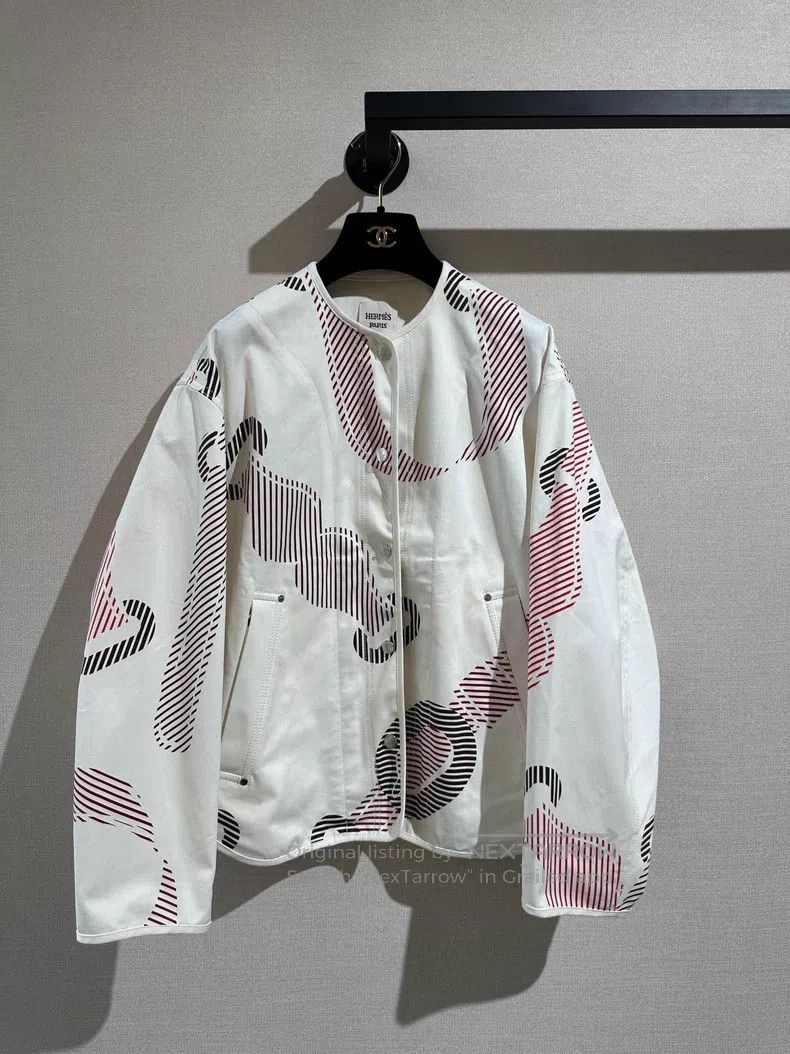 Hermes Hermes White Printed Short Jacket Size XS / US 0-2 / IT 36-38 - 1 Thumbnail