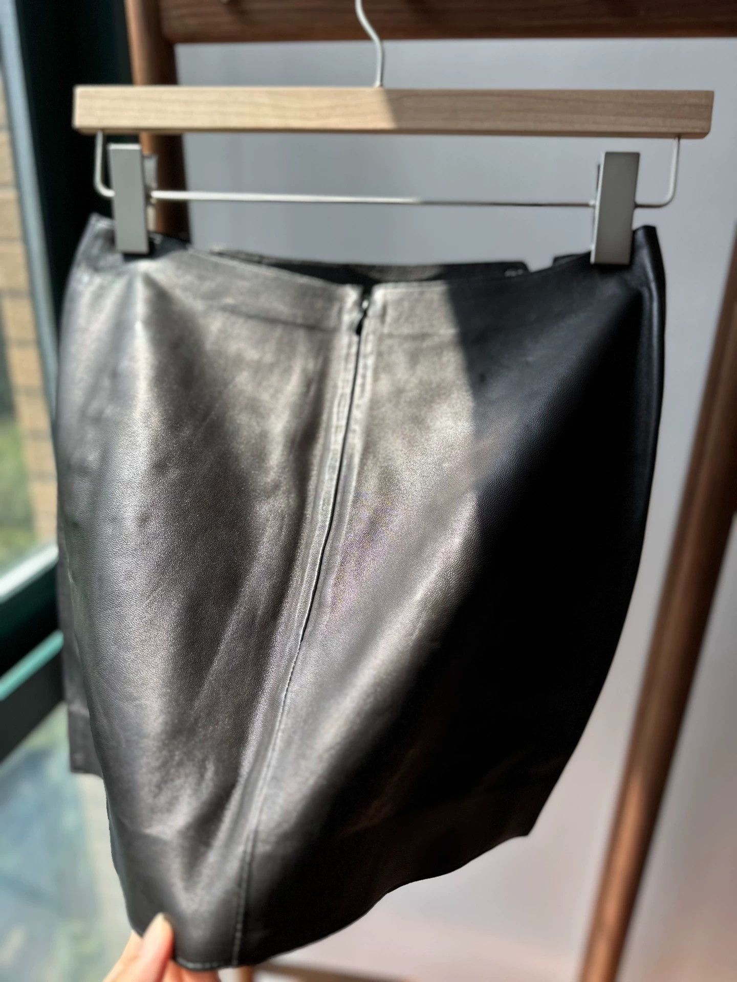 Unknown London yang li Leather Skirt Tie-Detail Size 40 95+ New Size 27" / US 4 / IT 40 - 5 Thumbnail