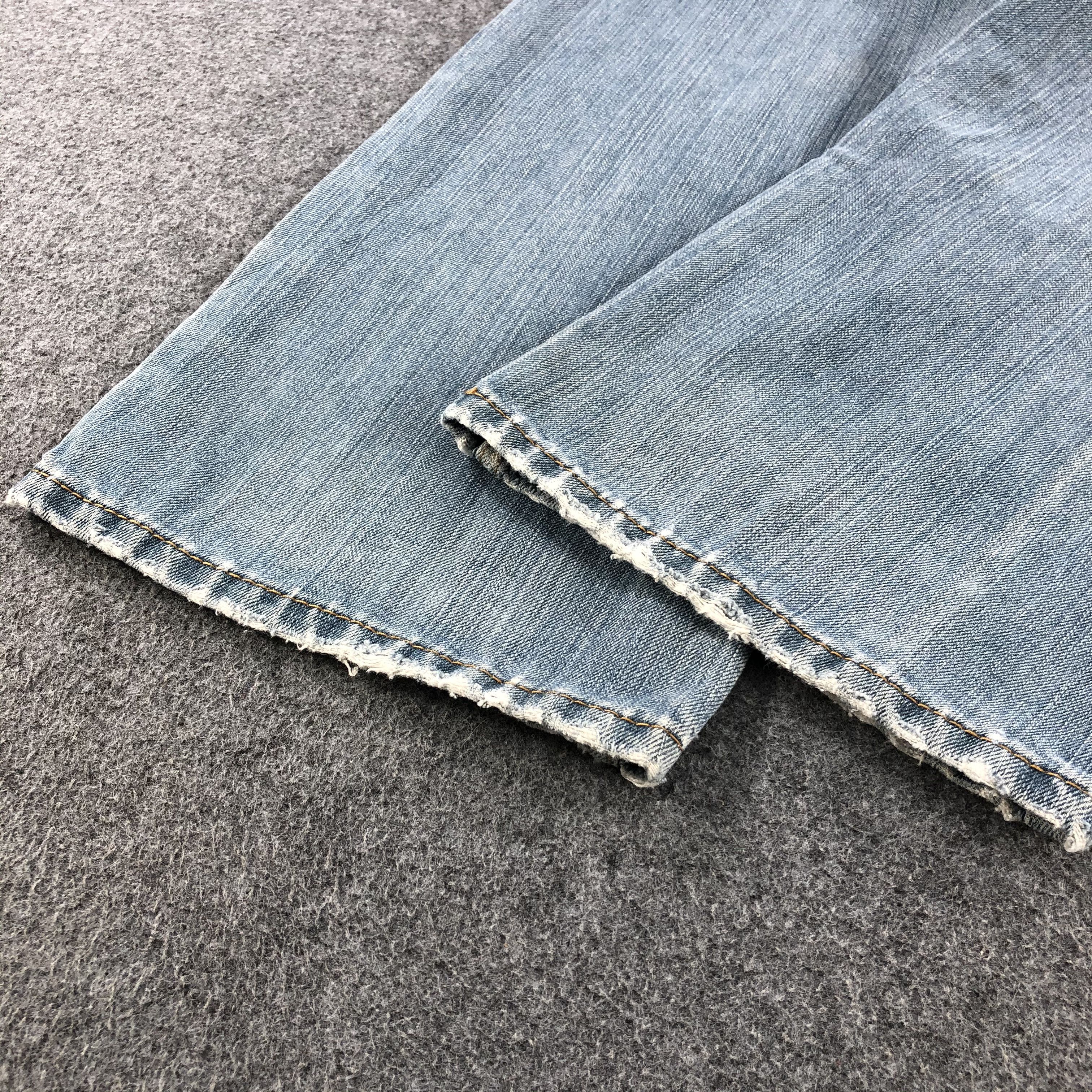 Levi's Vintage Light Wash Levis 559 Jeans-J1214 Size US 35 - 6 Thumbnail