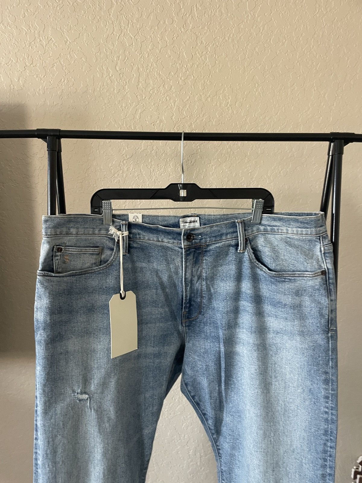 Todd Snyder Slim Fit stretch Destroyed denim jeans nwt 208.00 Size US 42 / EU 58 - 2 Thumbnail